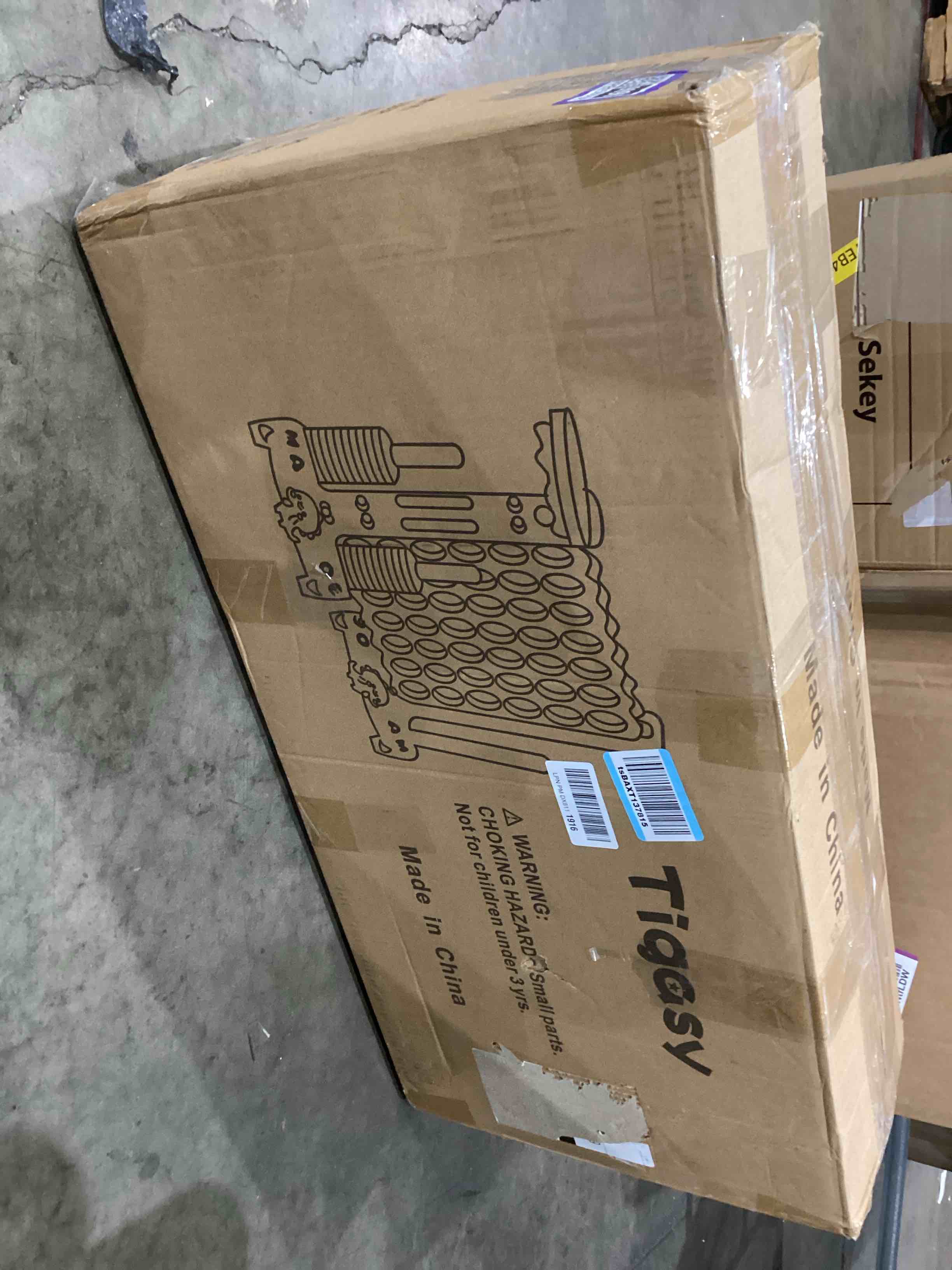 https://s3.amazonaws.com/lotting-images-prod/bidfta/PPE1599998_1756488426993.jpeg