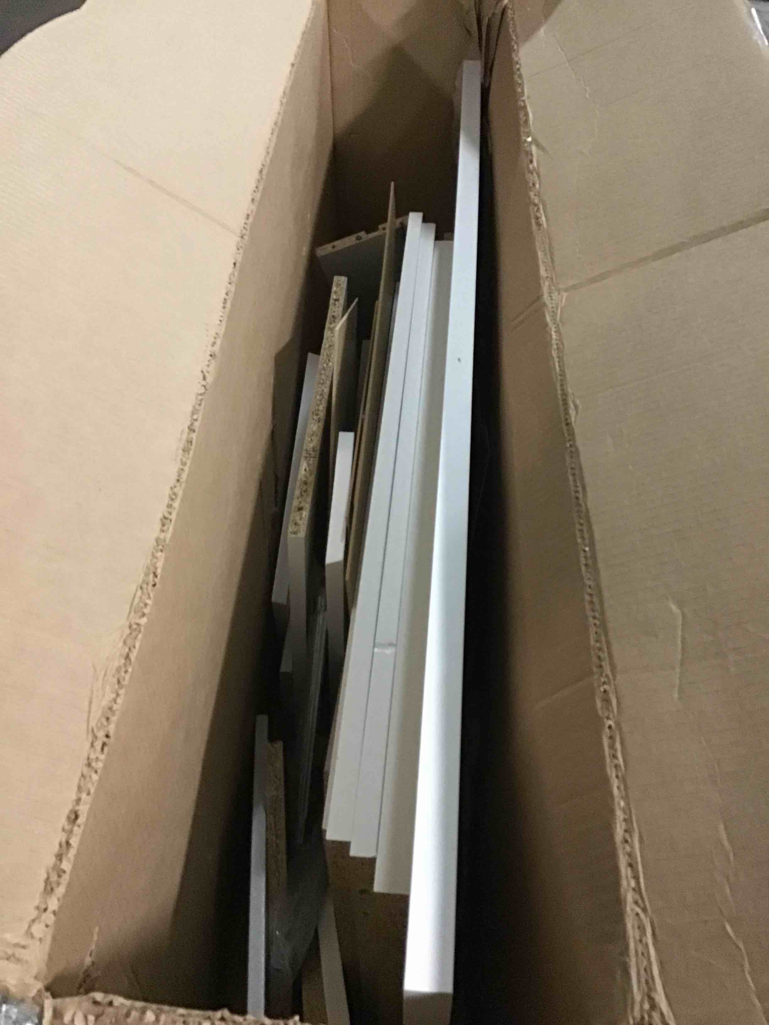 https://s3.amazonaws.com/lotting-images-prod/bidfta/PPE1600032_1733793358295.jpeg