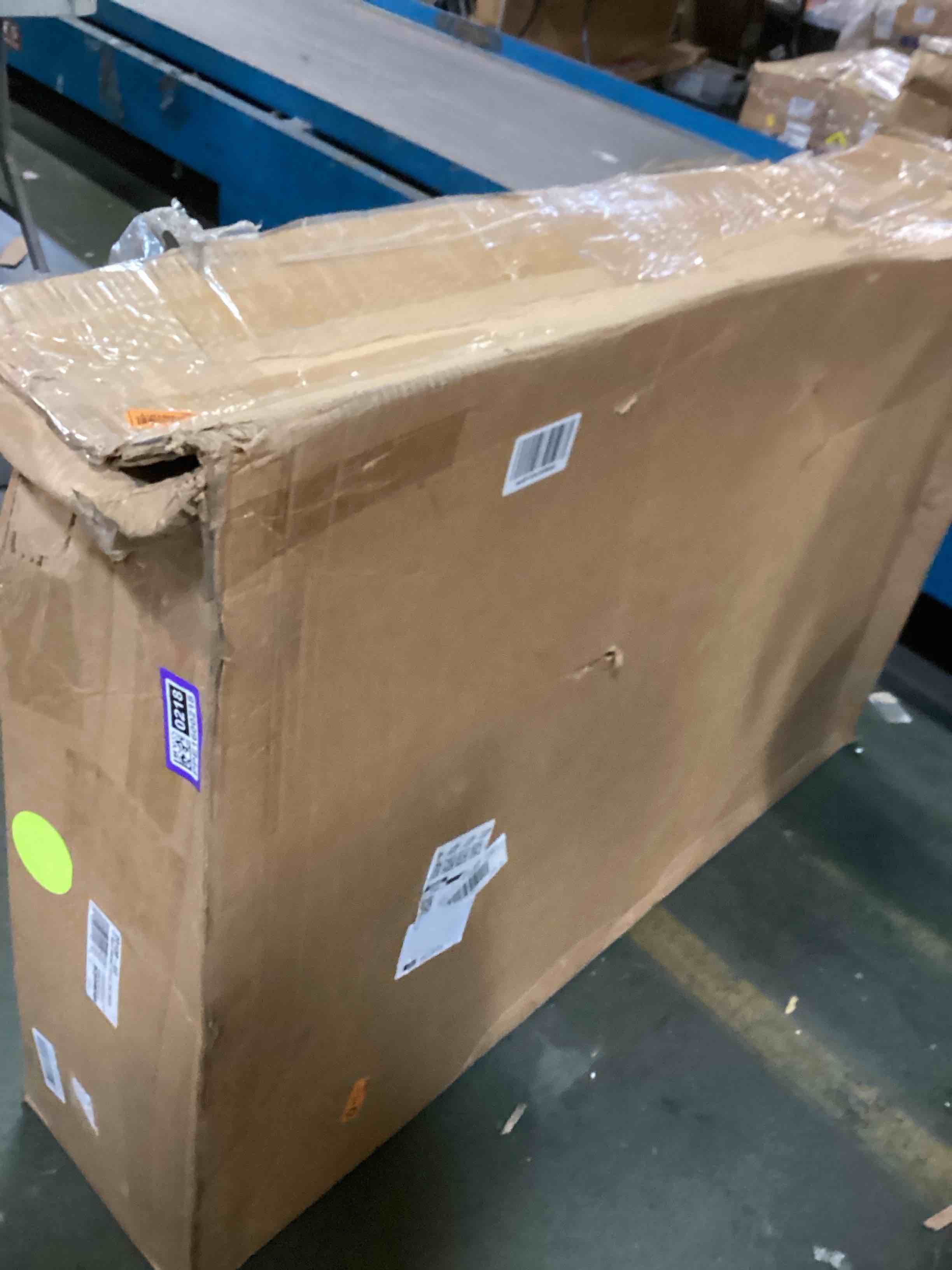 https://s3.amazonaws.com/lotting-images-prod/bidfta/PPE1600218_1733850762364.jpeg