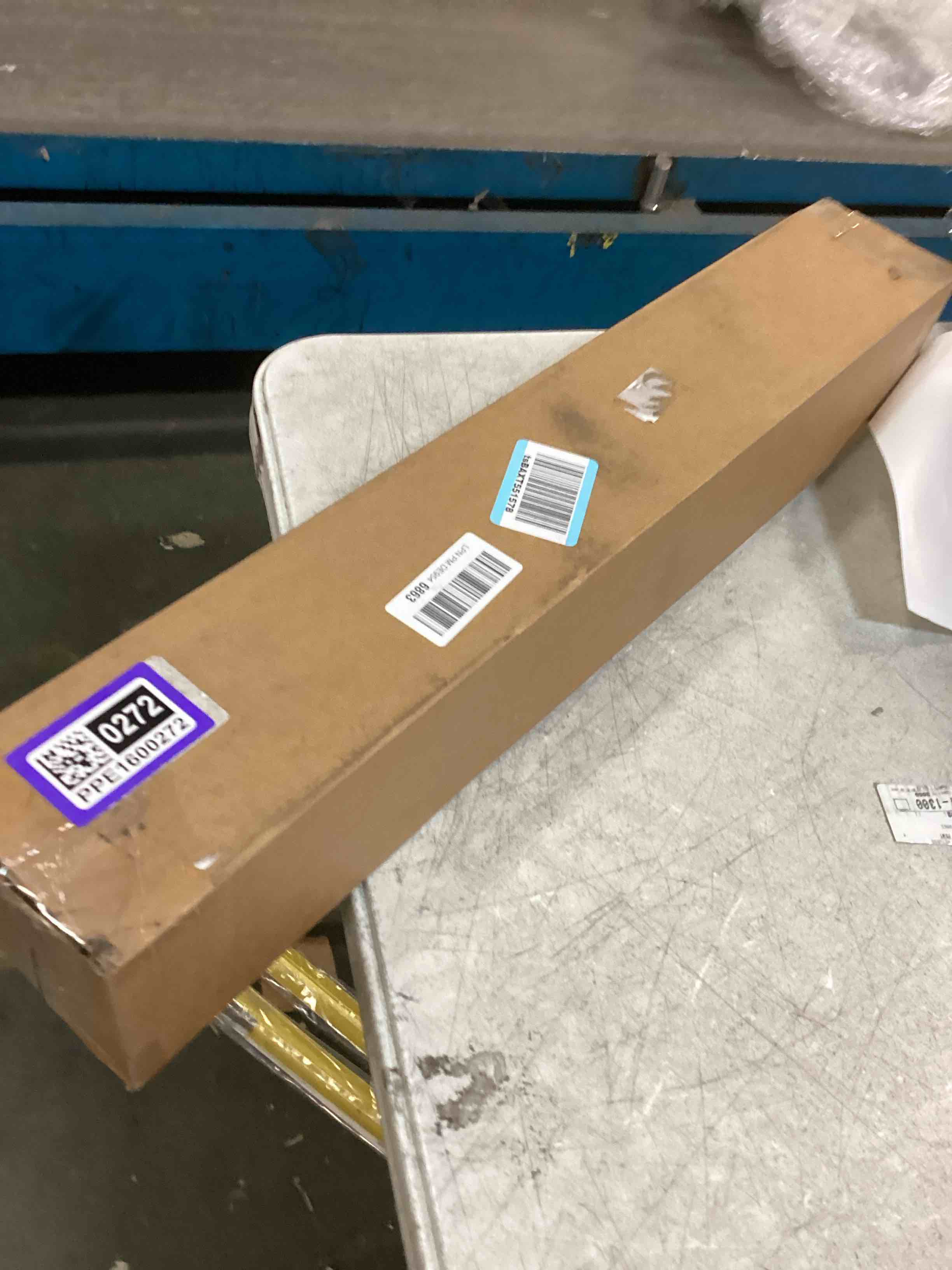 https://s3.amazonaws.com/lotting-images-prod/bidfta/PPE1600272_1733857537290.jpeg