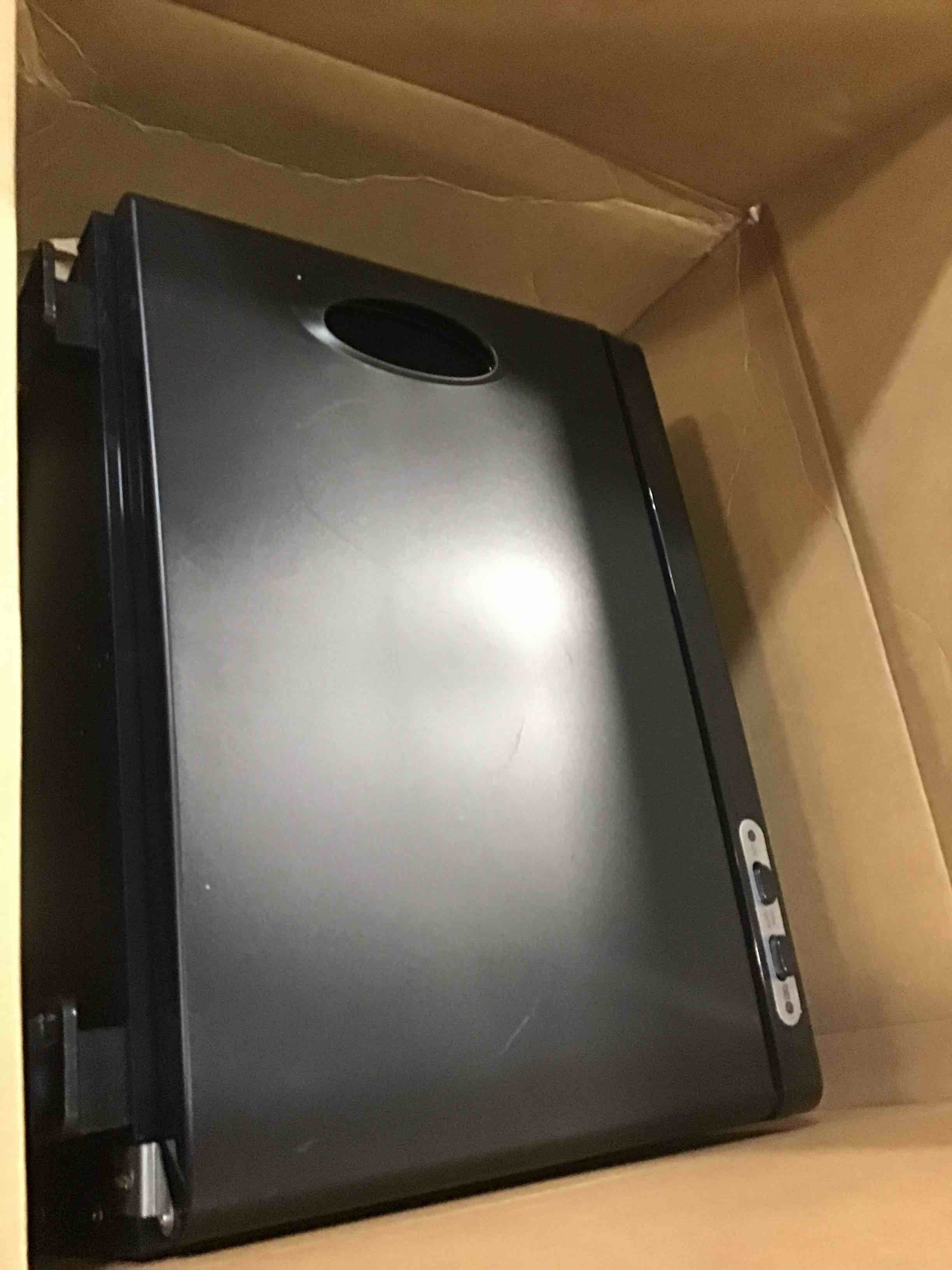 https://s3.amazonaws.com/lotting-images-prod/bidfta/PPE1600431_1734052600140.jpeg