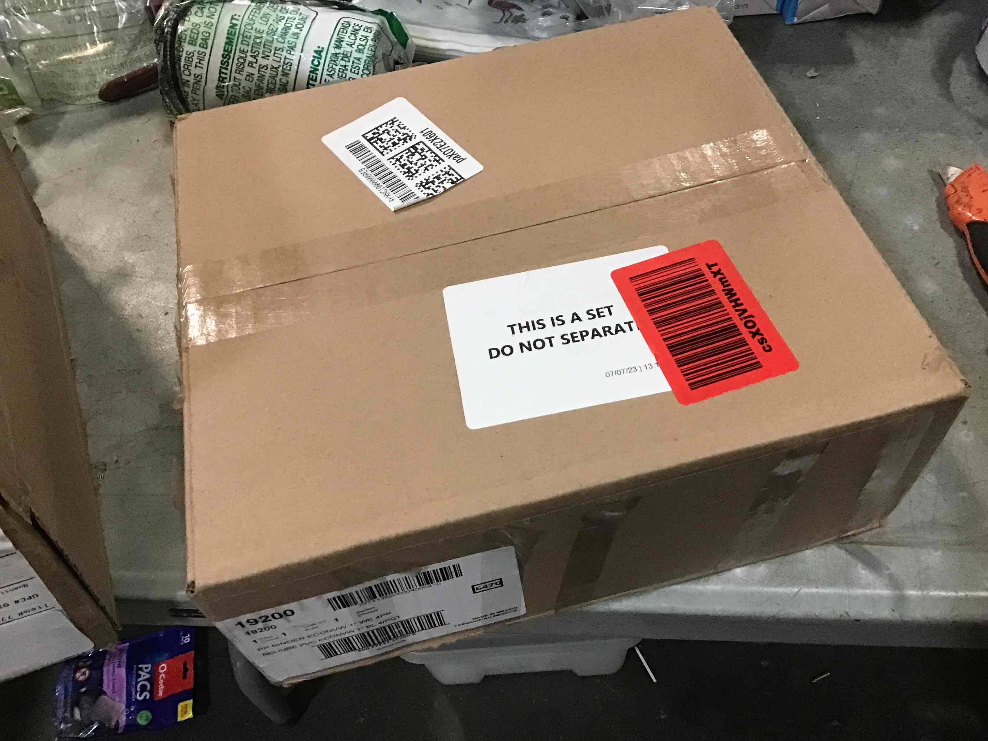 https://s3.amazonaws.com/lotting-images-prod/bidfta/PPE1600648_1734136499686.jpeg