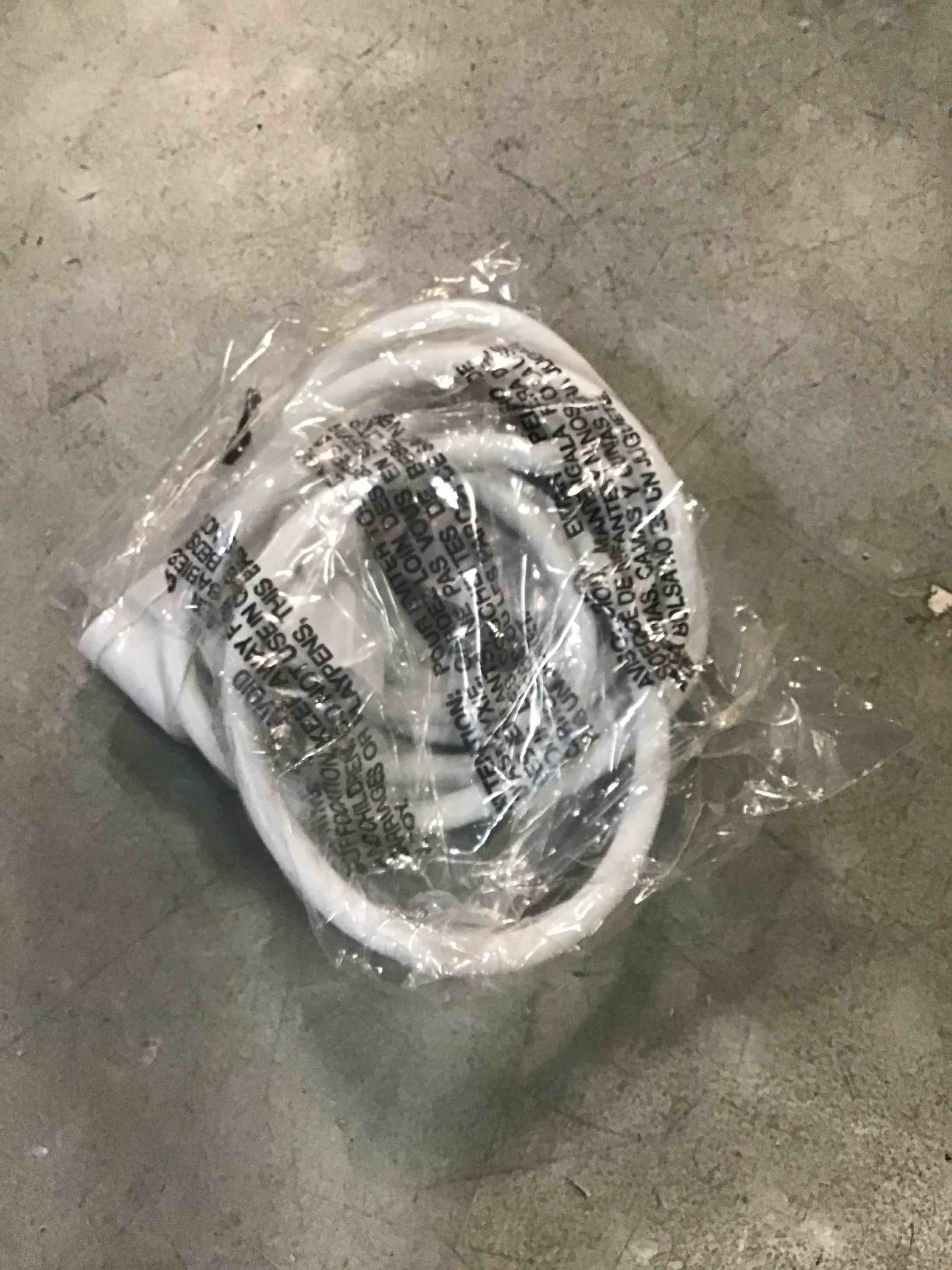 https://s3.amazonaws.com/lotting-images-prod/bidfta/PPE1600951_1734406357763.jpeg