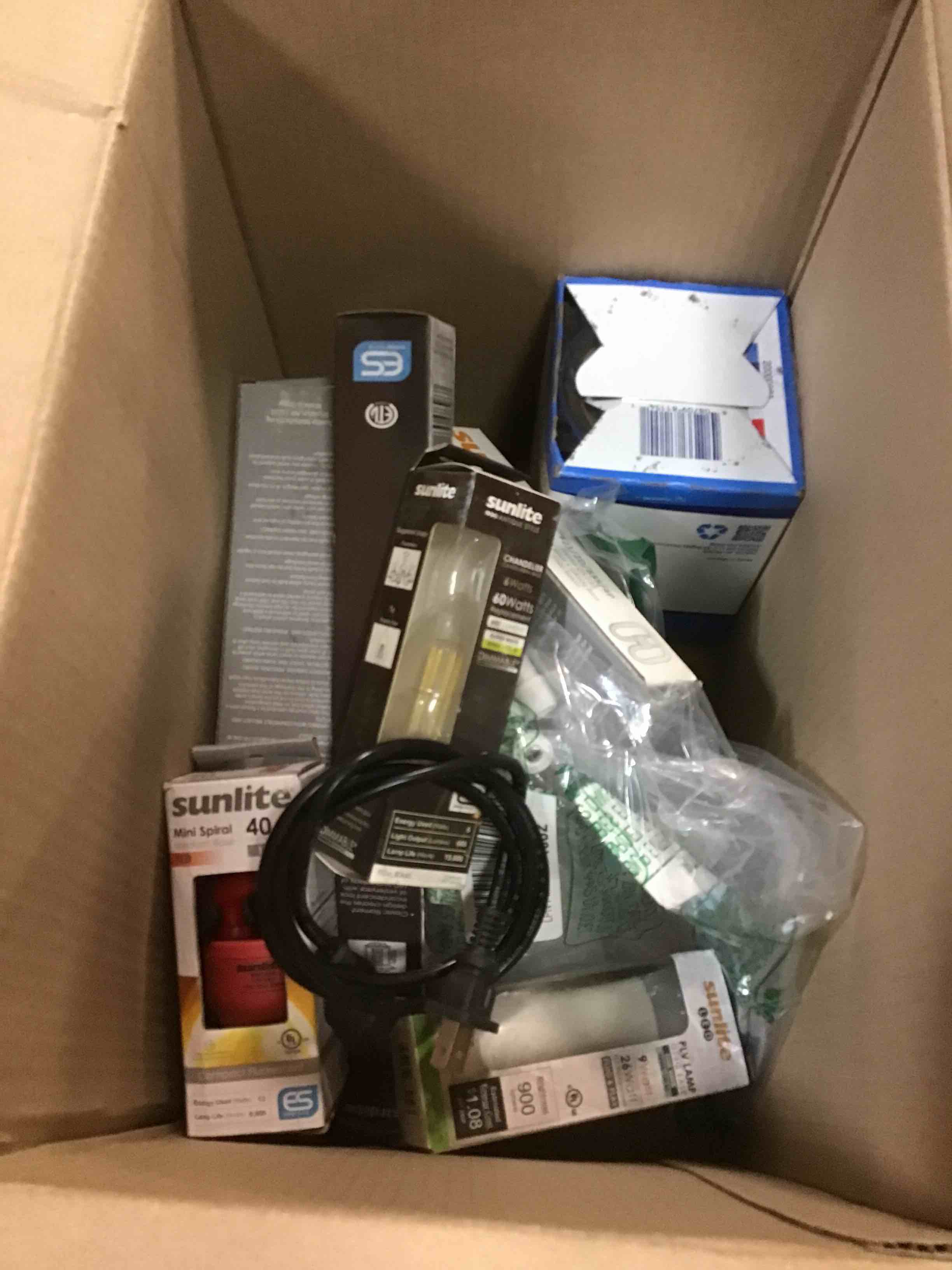 https://s3.amazonaws.com/lotting-images-prod/bidfta/PPE1601155_1734483836838.jpeg