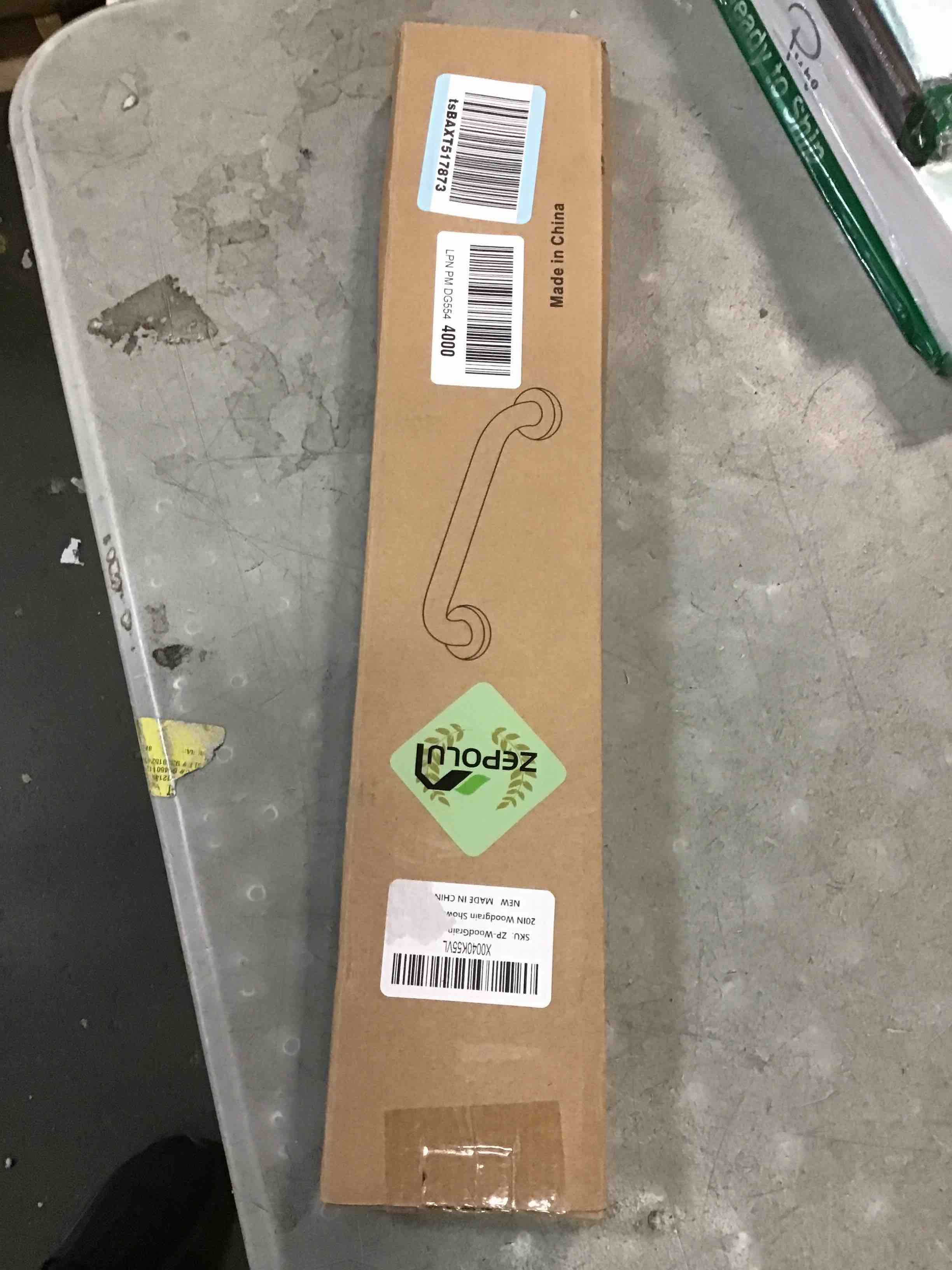 https://s3.amazonaws.com/lotting-images-prod/bidfta/PPE1601452_1734576584050.jpeg