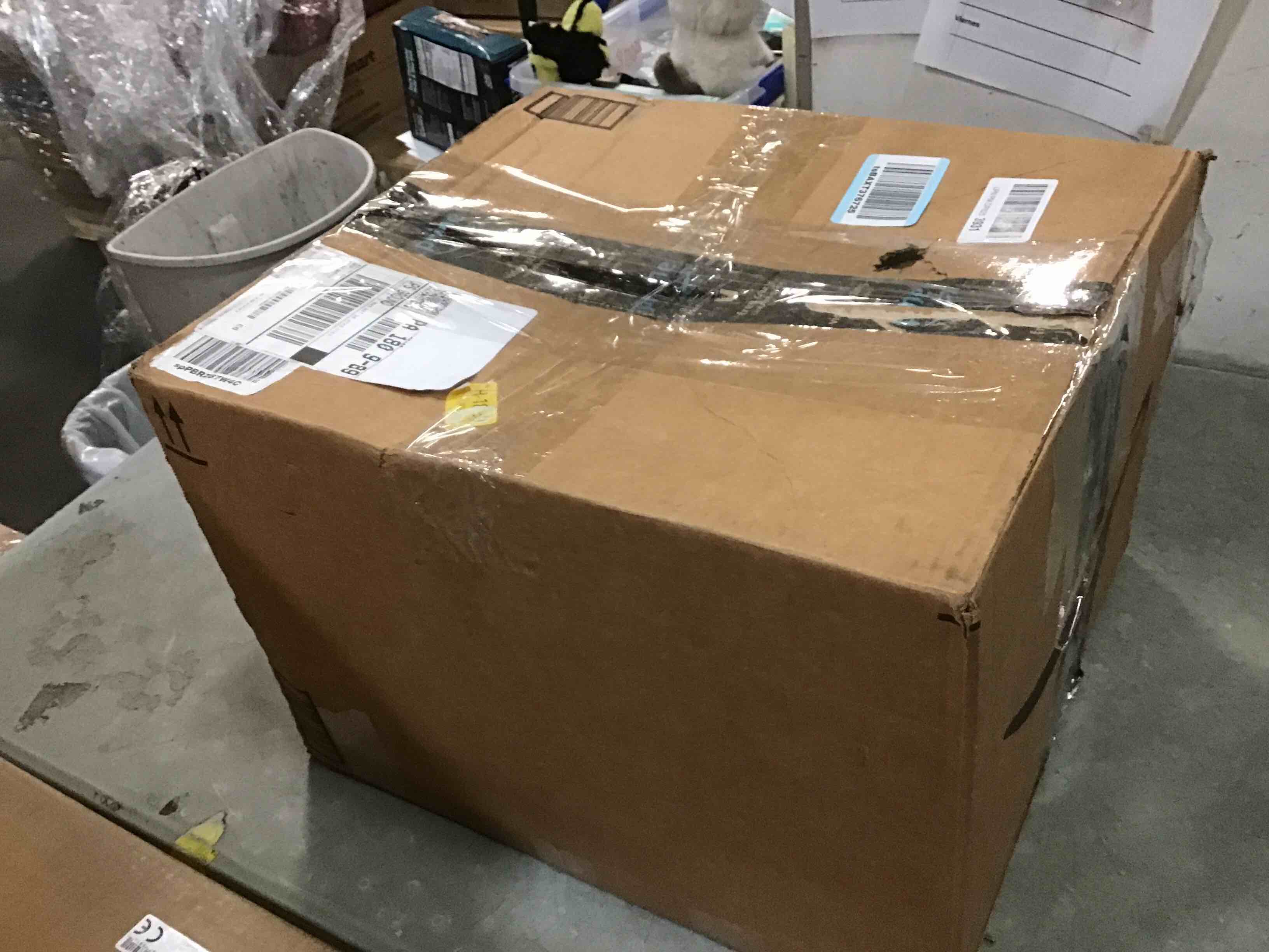 https://s3.amazonaws.com/lotting-images-prod/bidfta/PPE1602287_1735682821203.jpeg