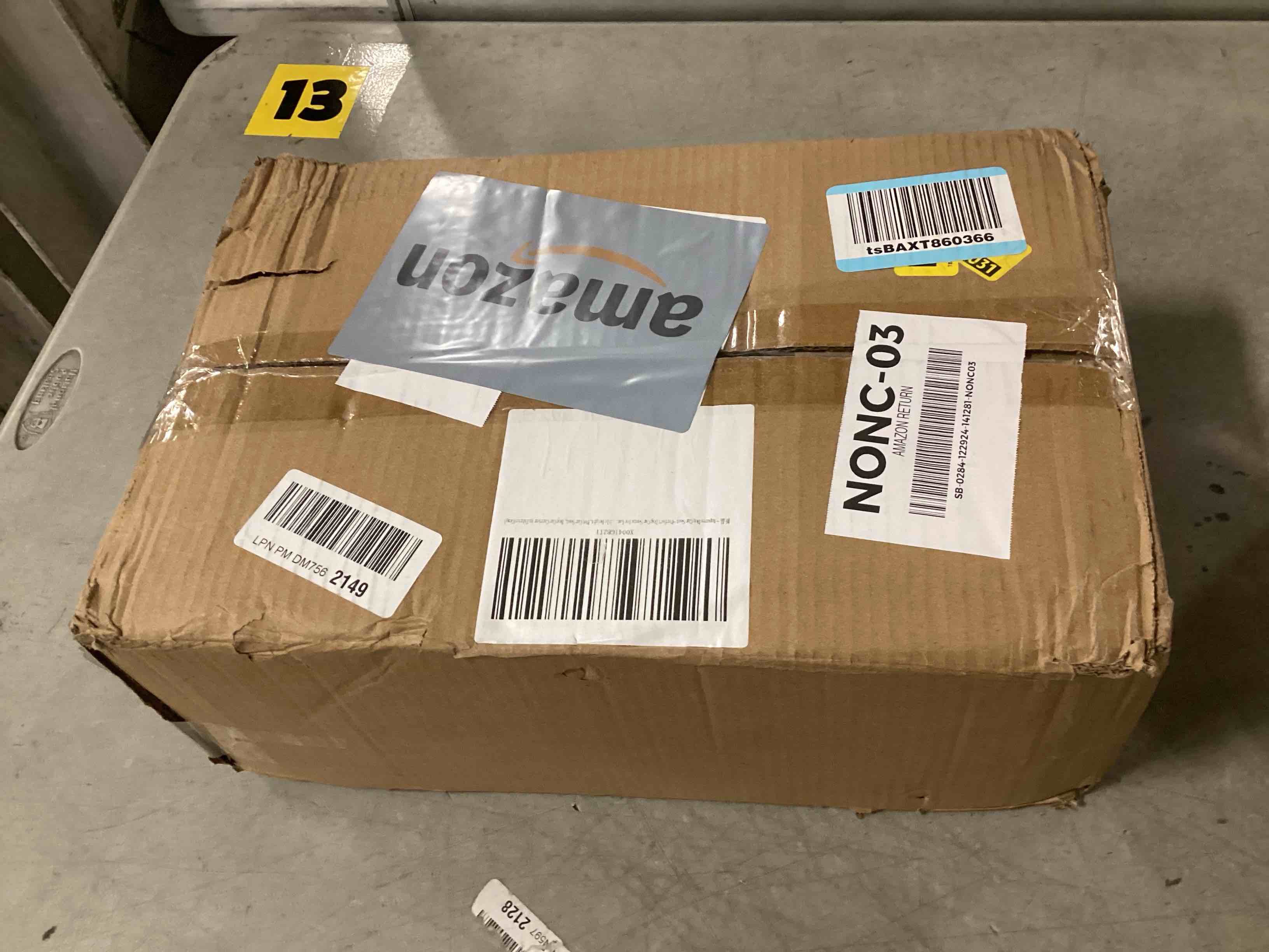 https://s3.amazonaws.com/lotting-images-prod/bidfta/PPE1602878_1738067904954.jpeg