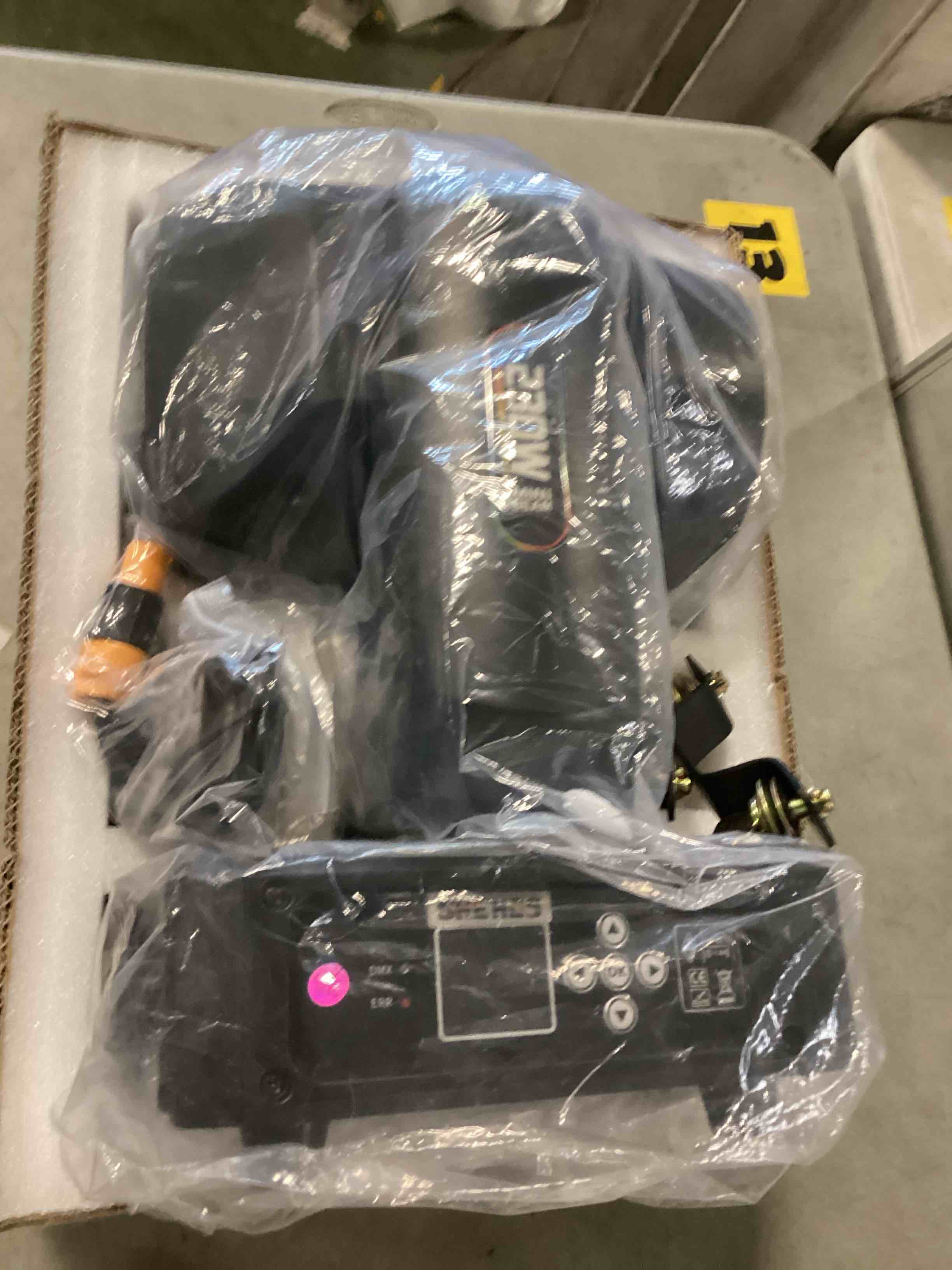 https://s3.amazonaws.com/lotting-images-prod/bidfta/PPE1602974_1738078544023.jpeg