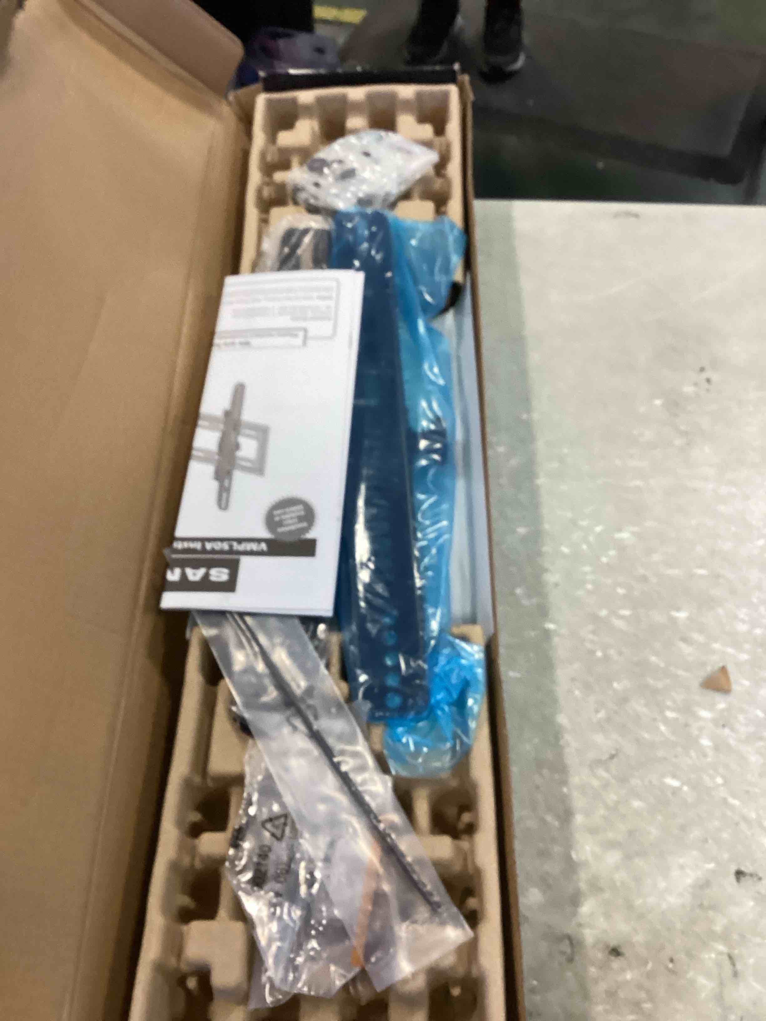 https://s3.amazonaws.com/lotting-images-prod/bidfta/PPE1603854_1734465270915.jpeg
