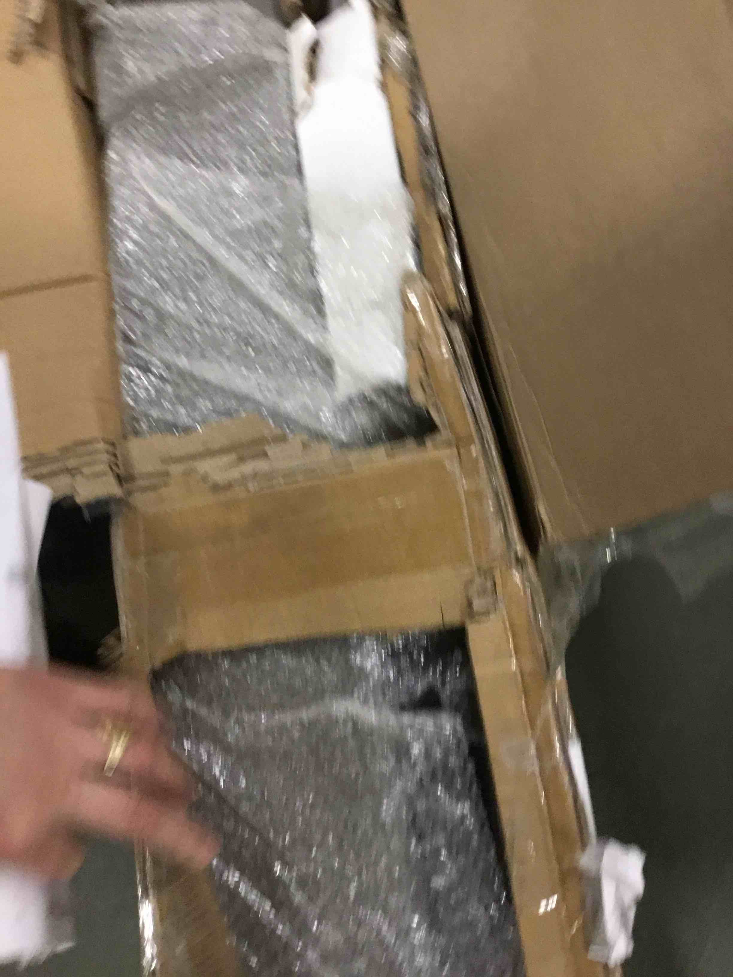 https://s3.amazonaws.com/lotting-images-prod/bidfta/PPE1607644_1740058999703.jpeg