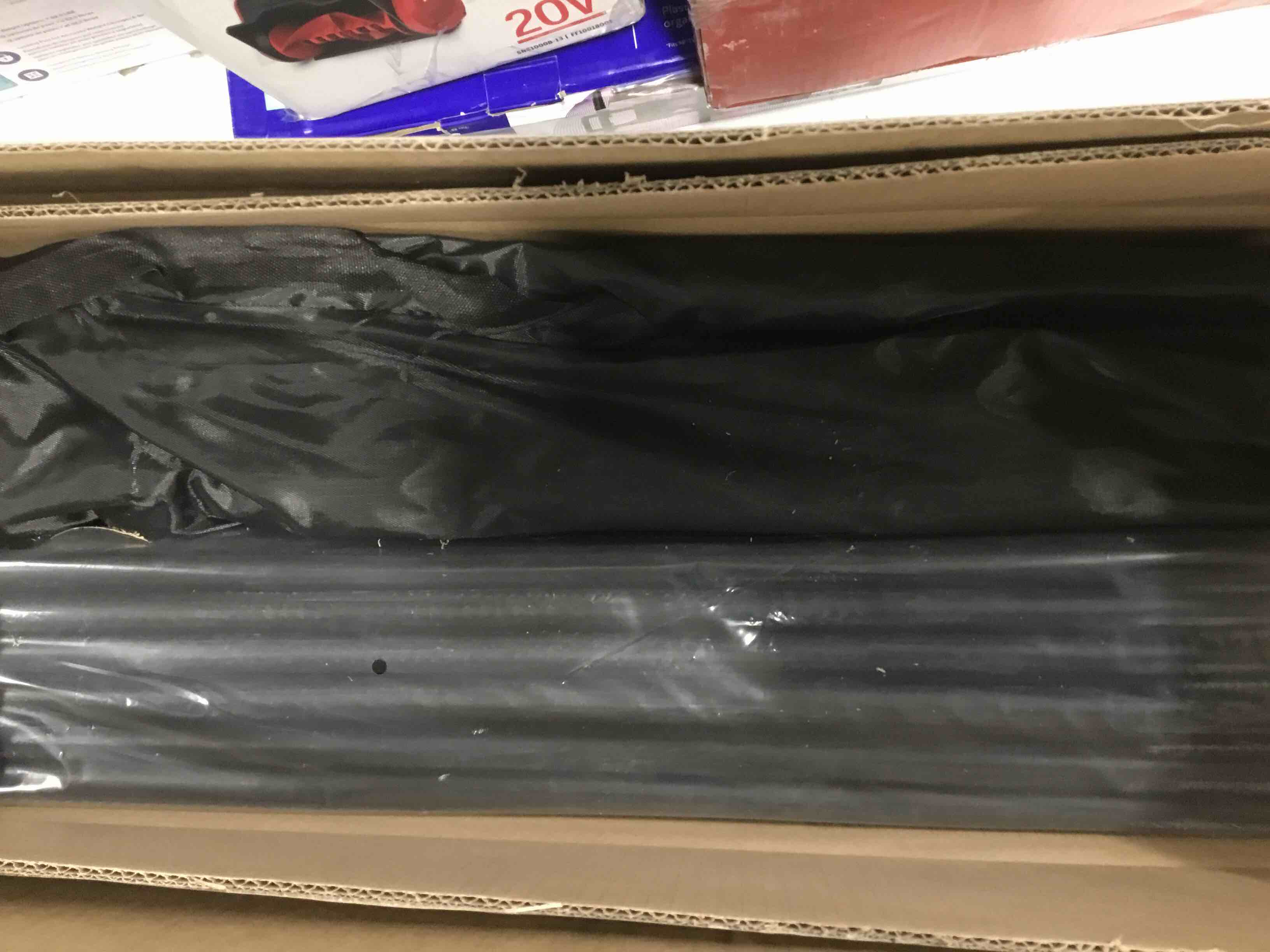 https://s3.amazonaws.com/lotting-images-prod/bidfta/PPE1607662_1740066152392.jpeg