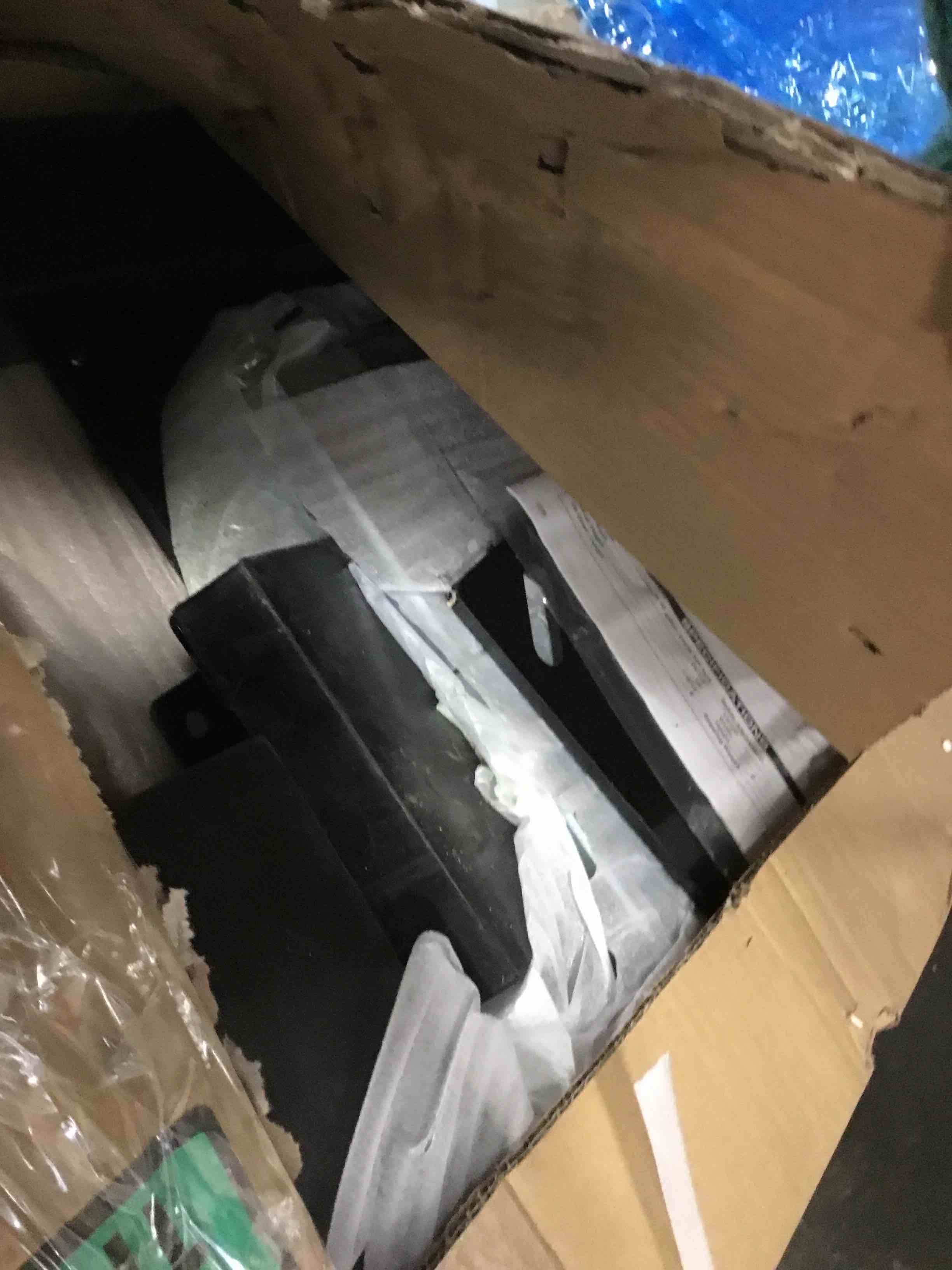 https://s3.amazonaws.com/lotting-images-prod/bidfta/PPE1607952_1740404261762.jpeg