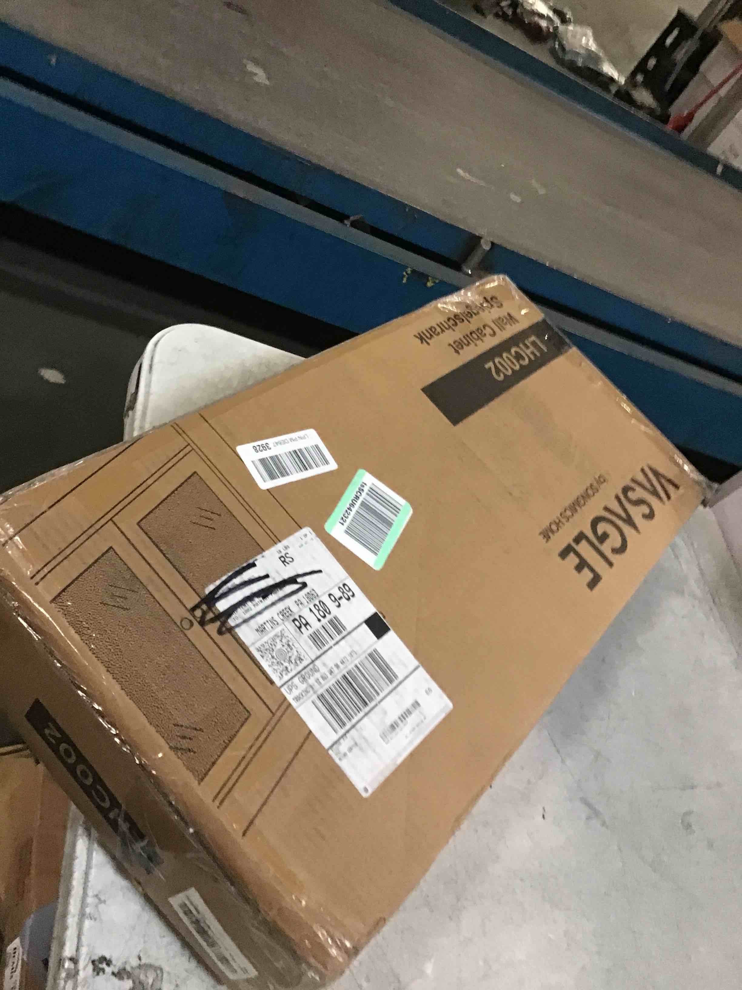 https://s3.amazonaws.com/lotting-images-prod/bidfta/PPE1610128_1734525482121.jpeg