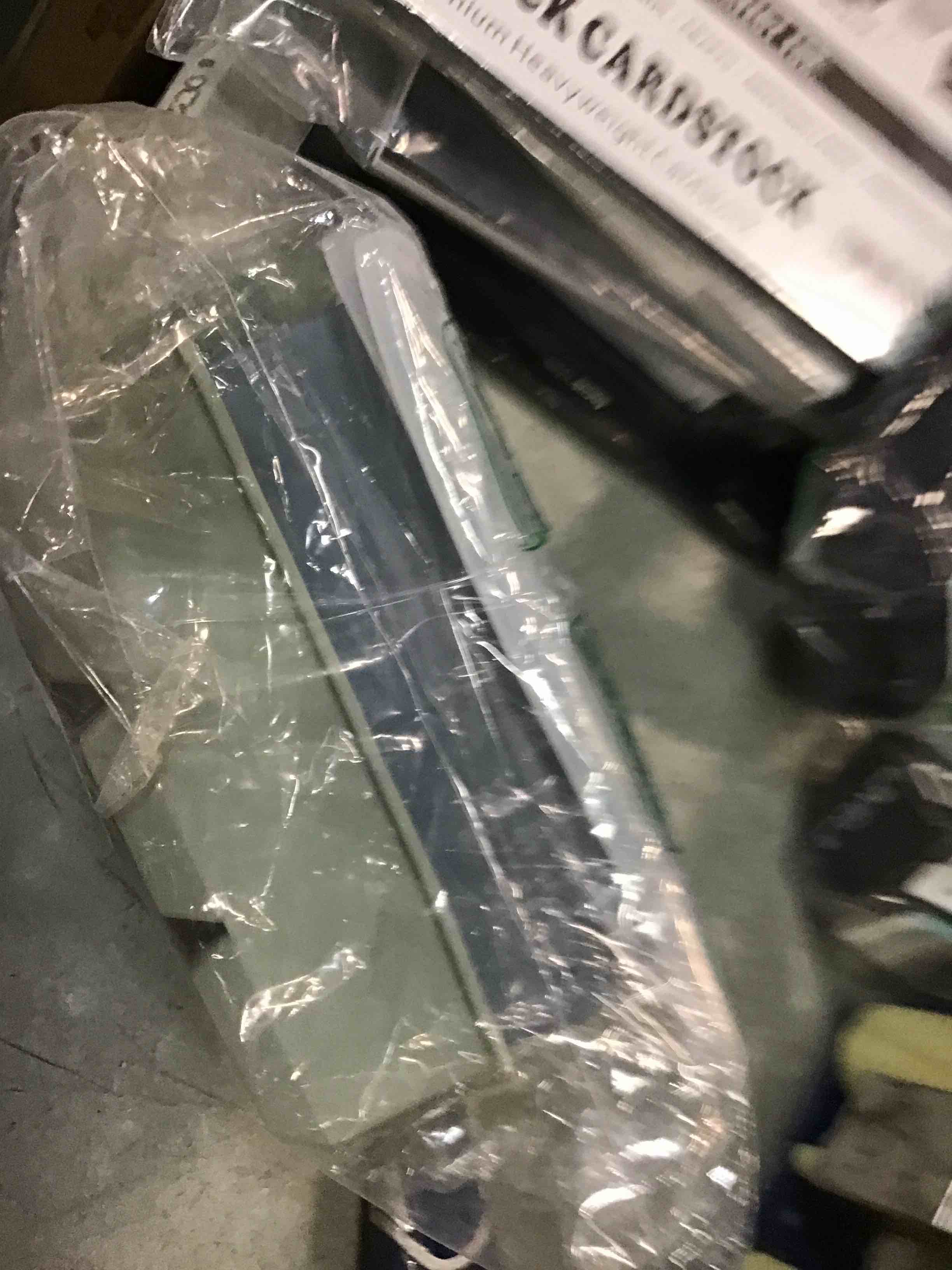 https://s3.amazonaws.com/lotting-images-prod/bidfta/PPE1610718_1734625480152.jpeg