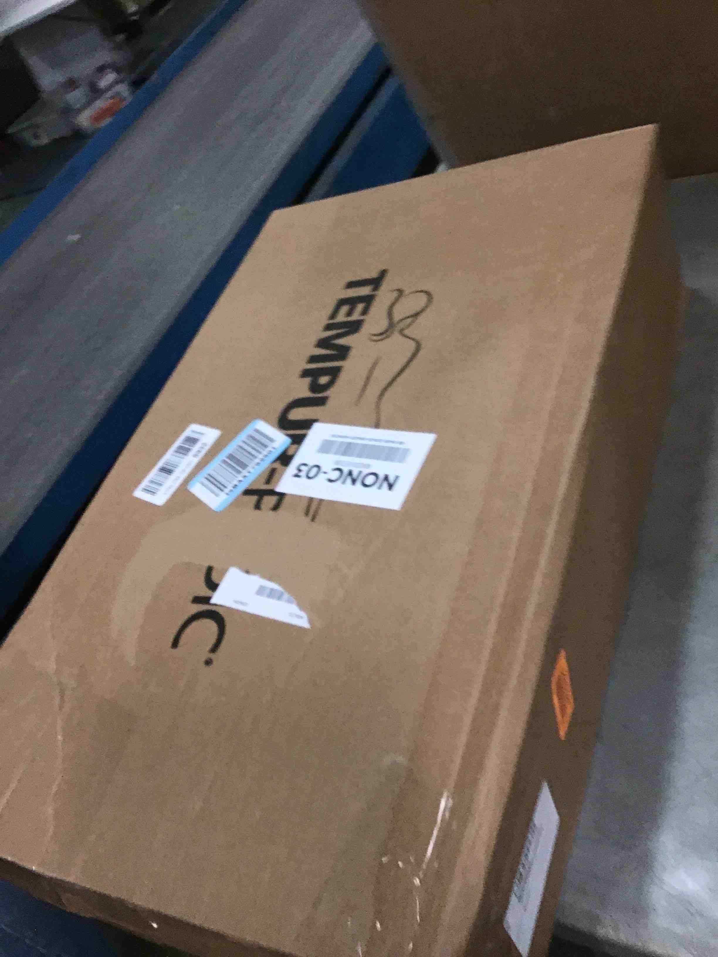 https://s3.amazonaws.com/lotting-images-prod/bidfta/PPE1610933_1734696870421.jpeg