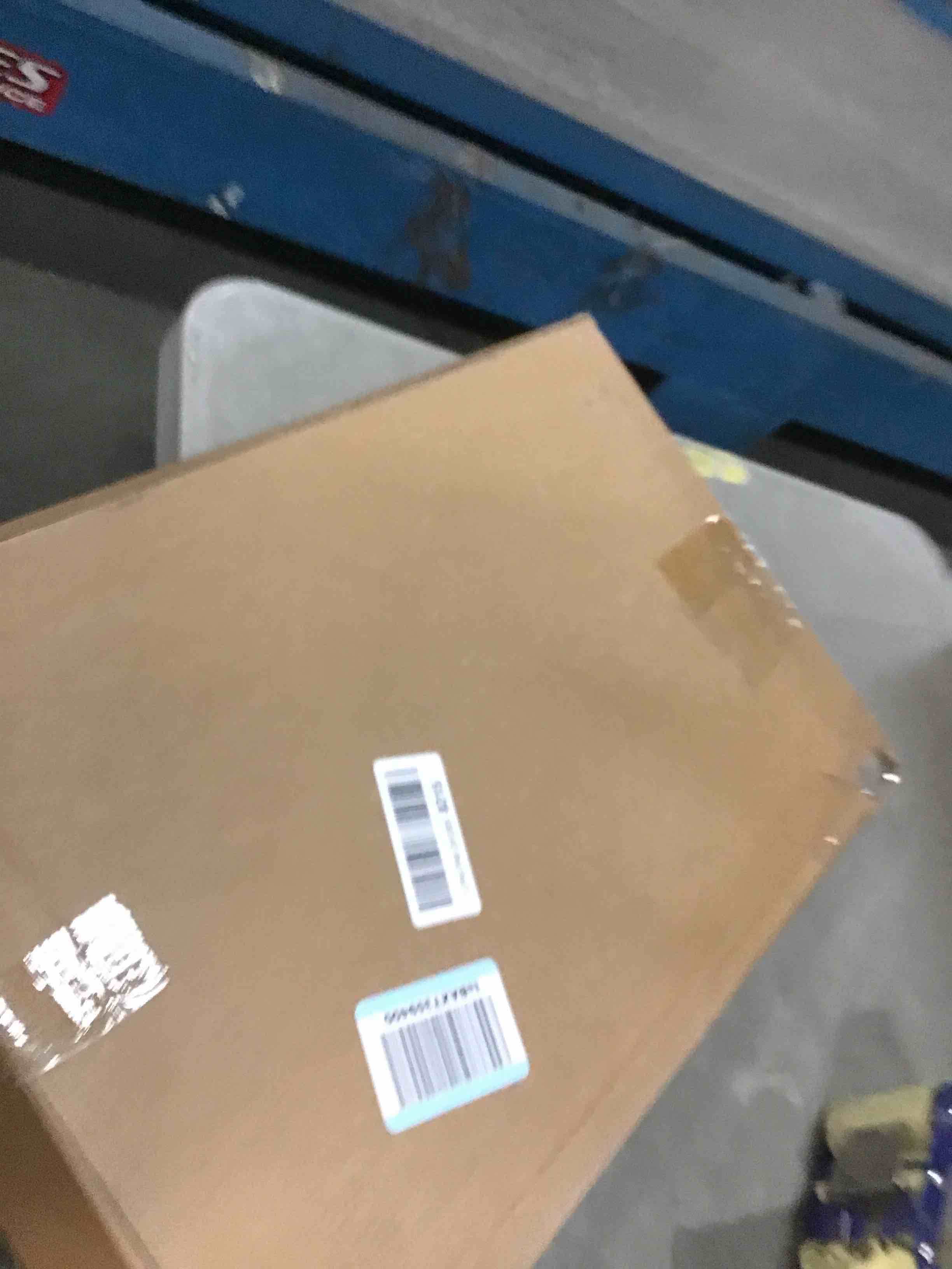 https://s3.amazonaws.com/lotting-images-prod/bidfta/PPE1610947_1734697748041.jpeg