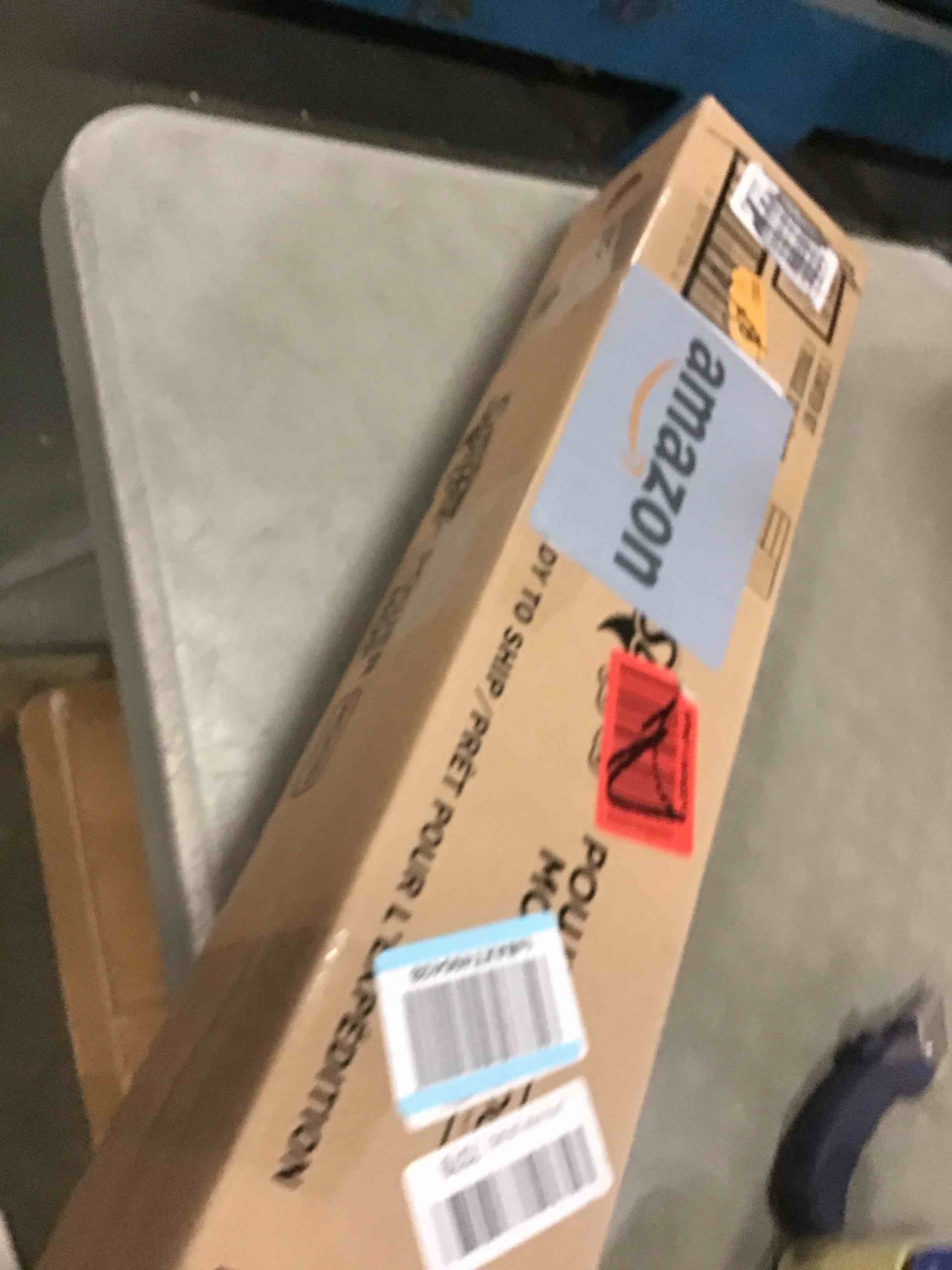 https://s3.amazonaws.com/lotting-images-prod/bidfta/PPE1611158_1734711787077.jpeg