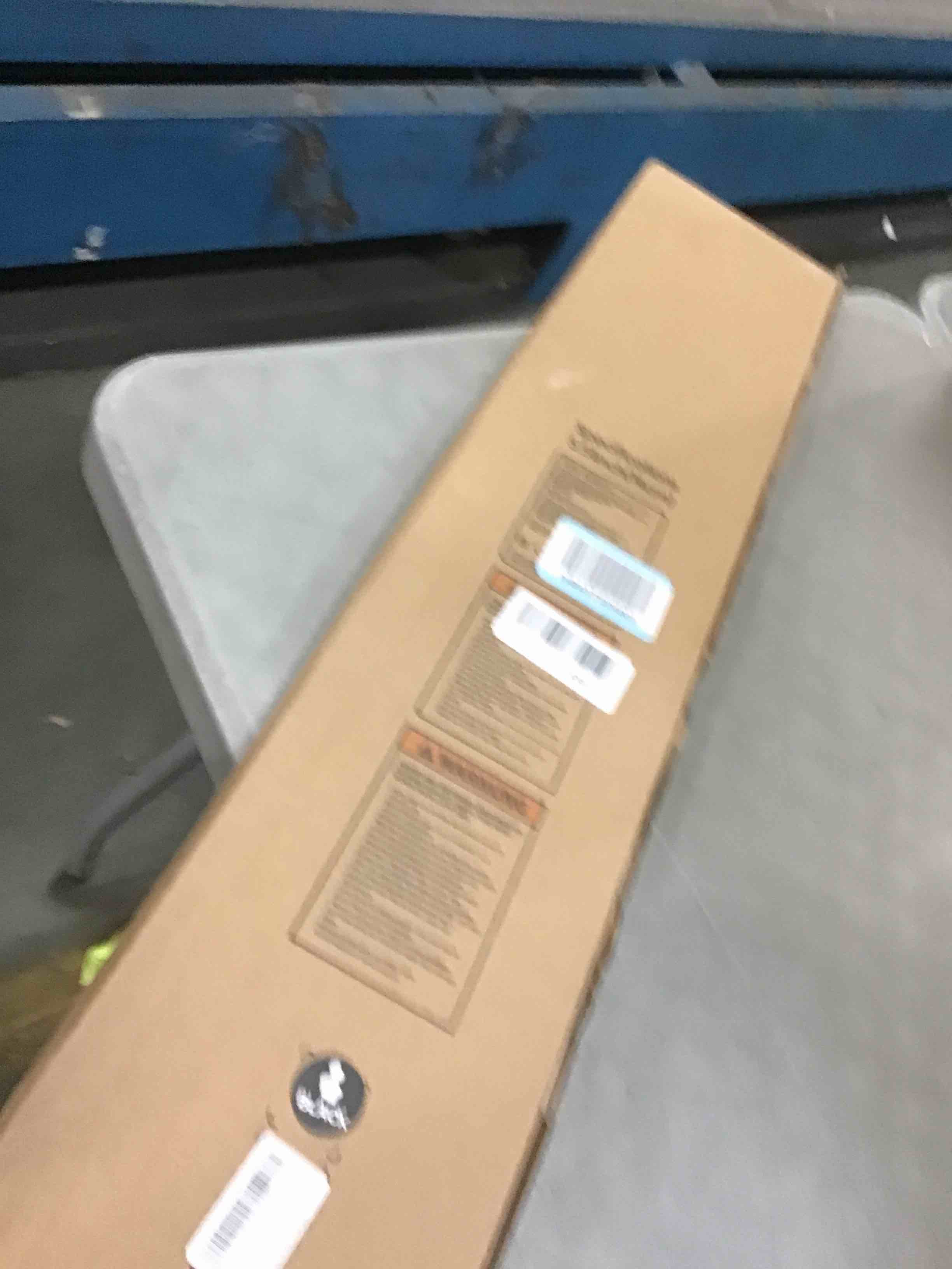 https://s3.amazonaws.com/lotting-images-prod/bidfta/PPE1611256_1734723135061.jpeg