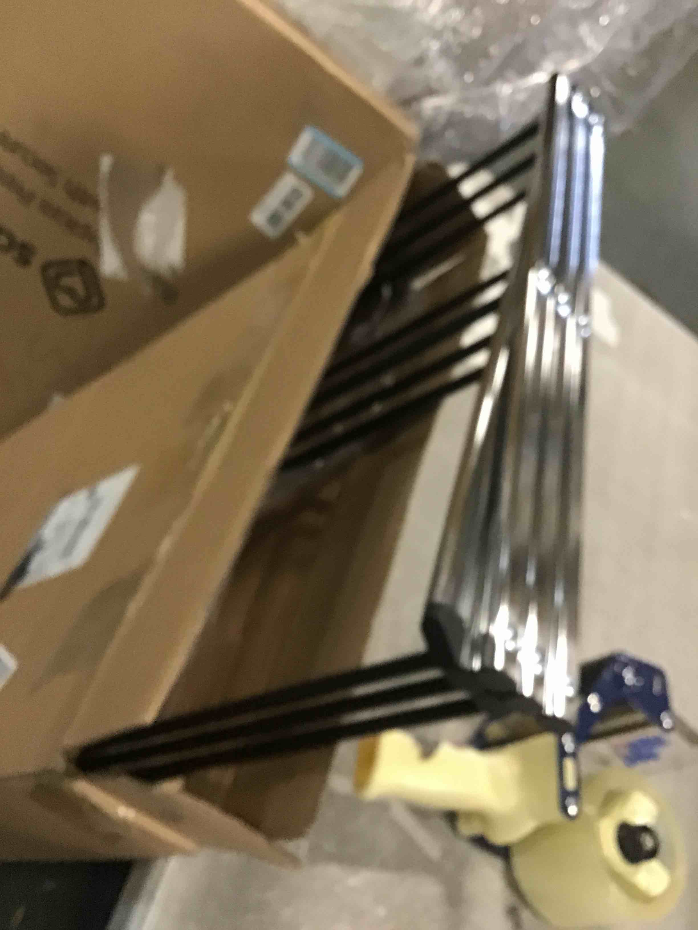 https://s3.amazonaws.com/lotting-images-prod/bidfta/PPE1611764_1734979909924.jpeg
