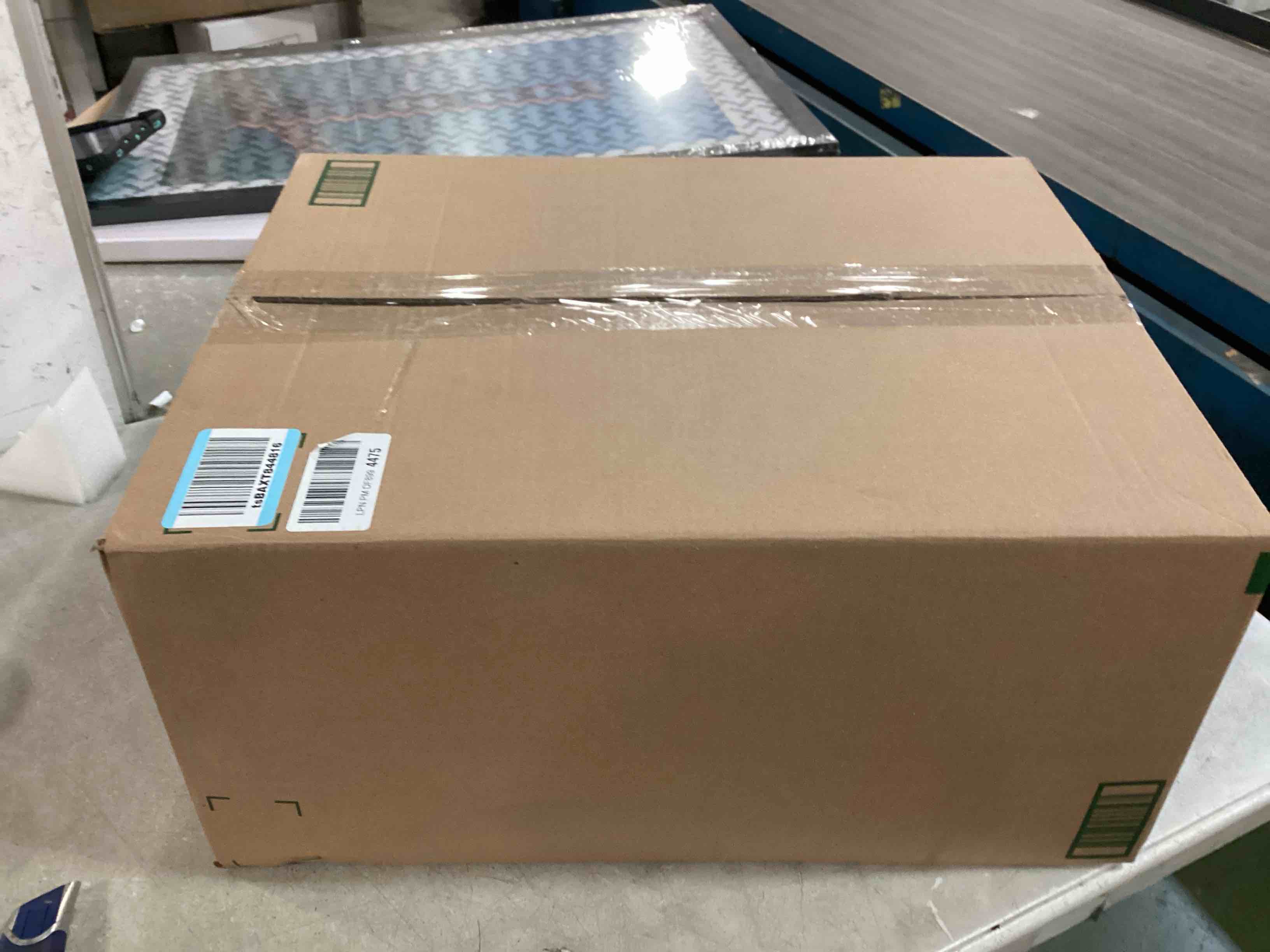 https://s3.amazonaws.com/lotting-images-prod/bidfta/PPE1613117_1735166626117.jpeg