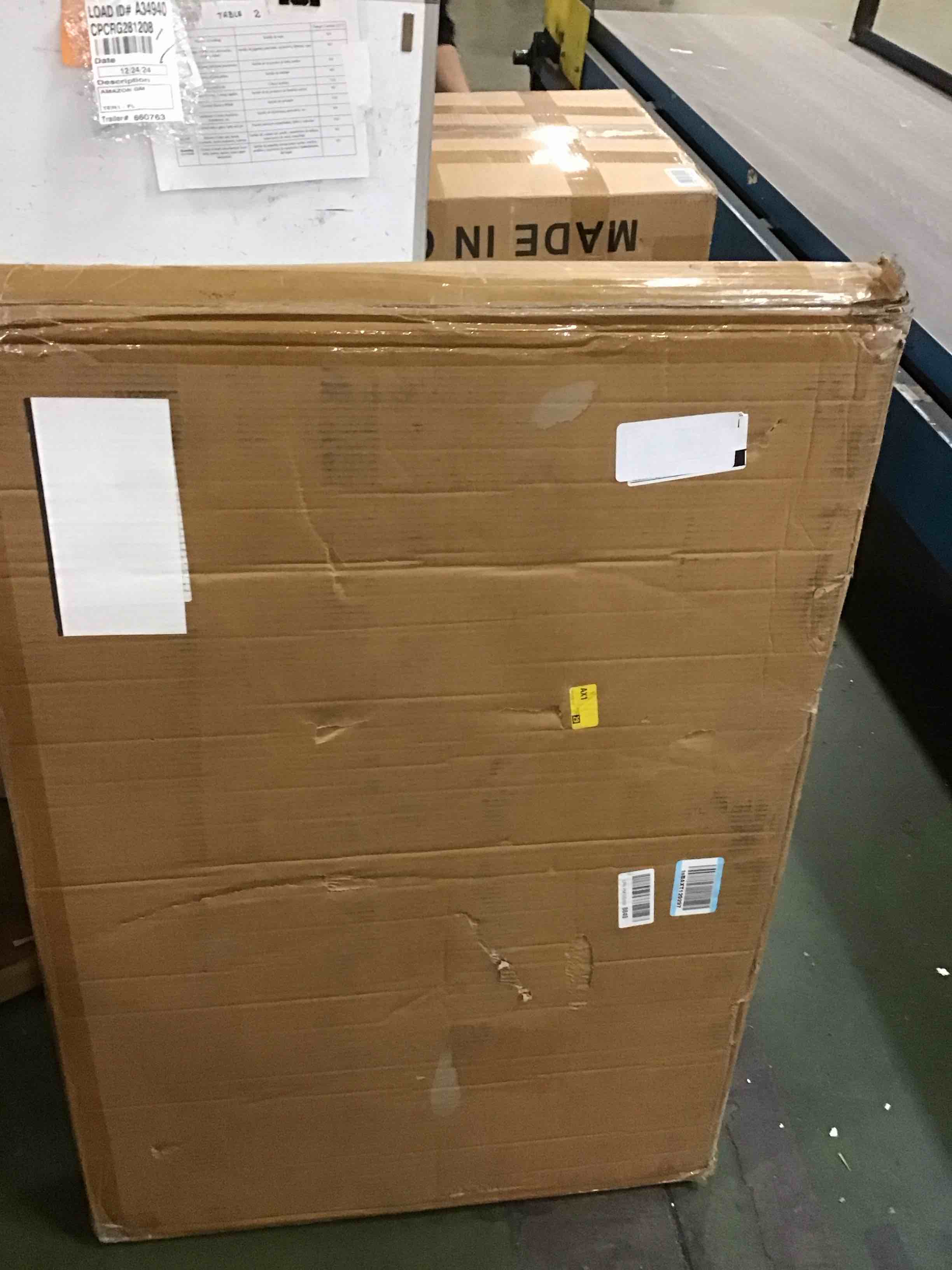 https://s3.amazonaws.com/lotting-images-prod/bidfta/PPE1613467_1735614642981.jpeg