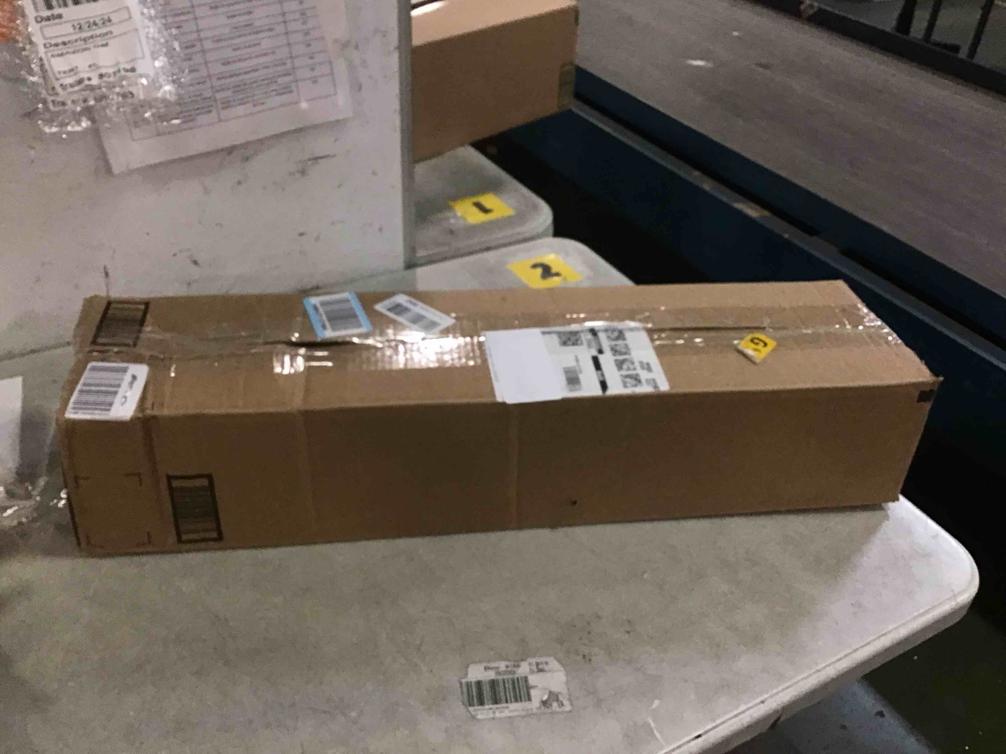 https://s3.amazonaws.com/lotting-images-prod/bidfta/PPE1613484_1735616985246.jpeg