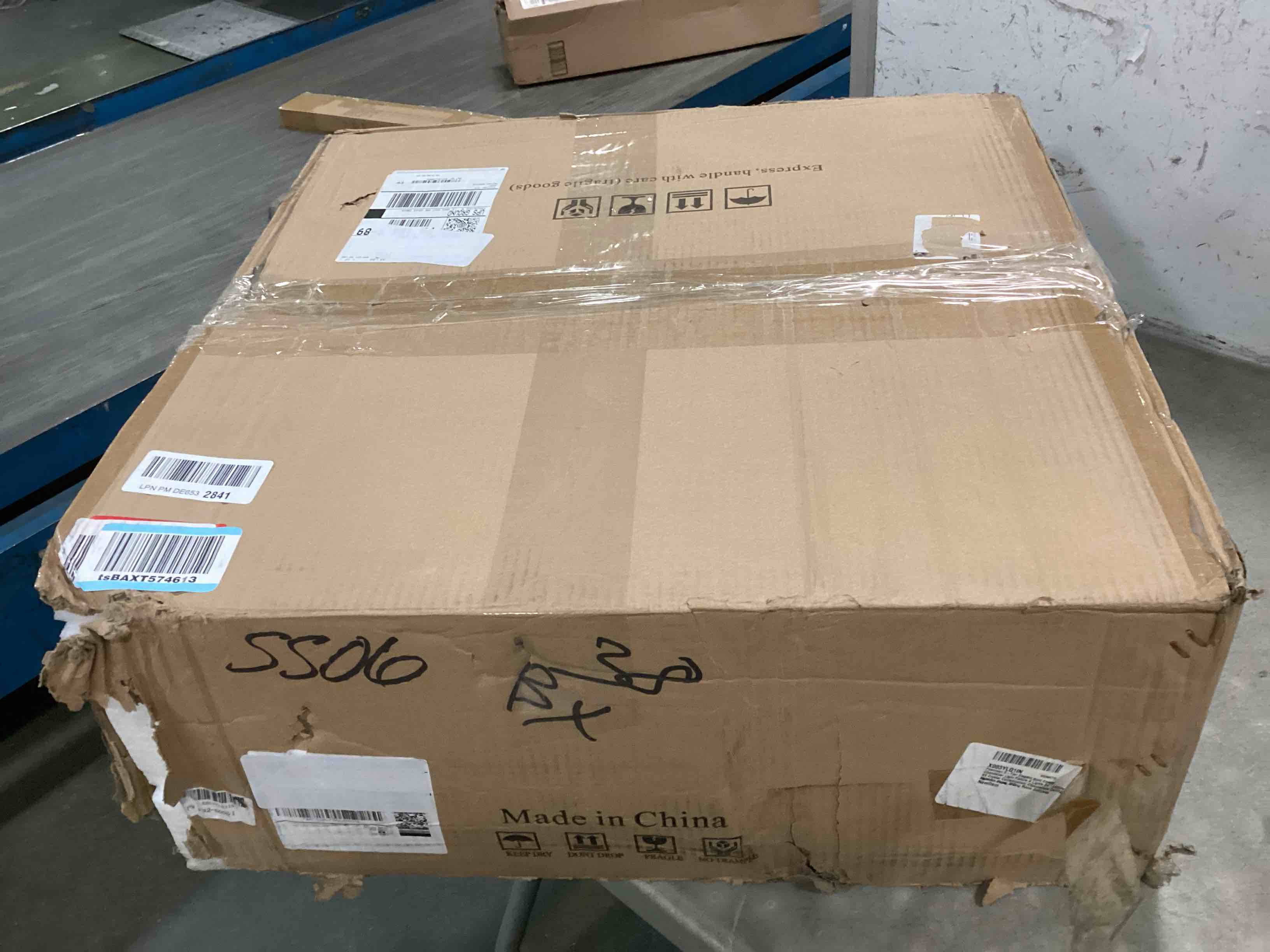 https://s3.amazonaws.com/lotting-images-prod/bidfta/PPE1614603_1736510631619.jpeg