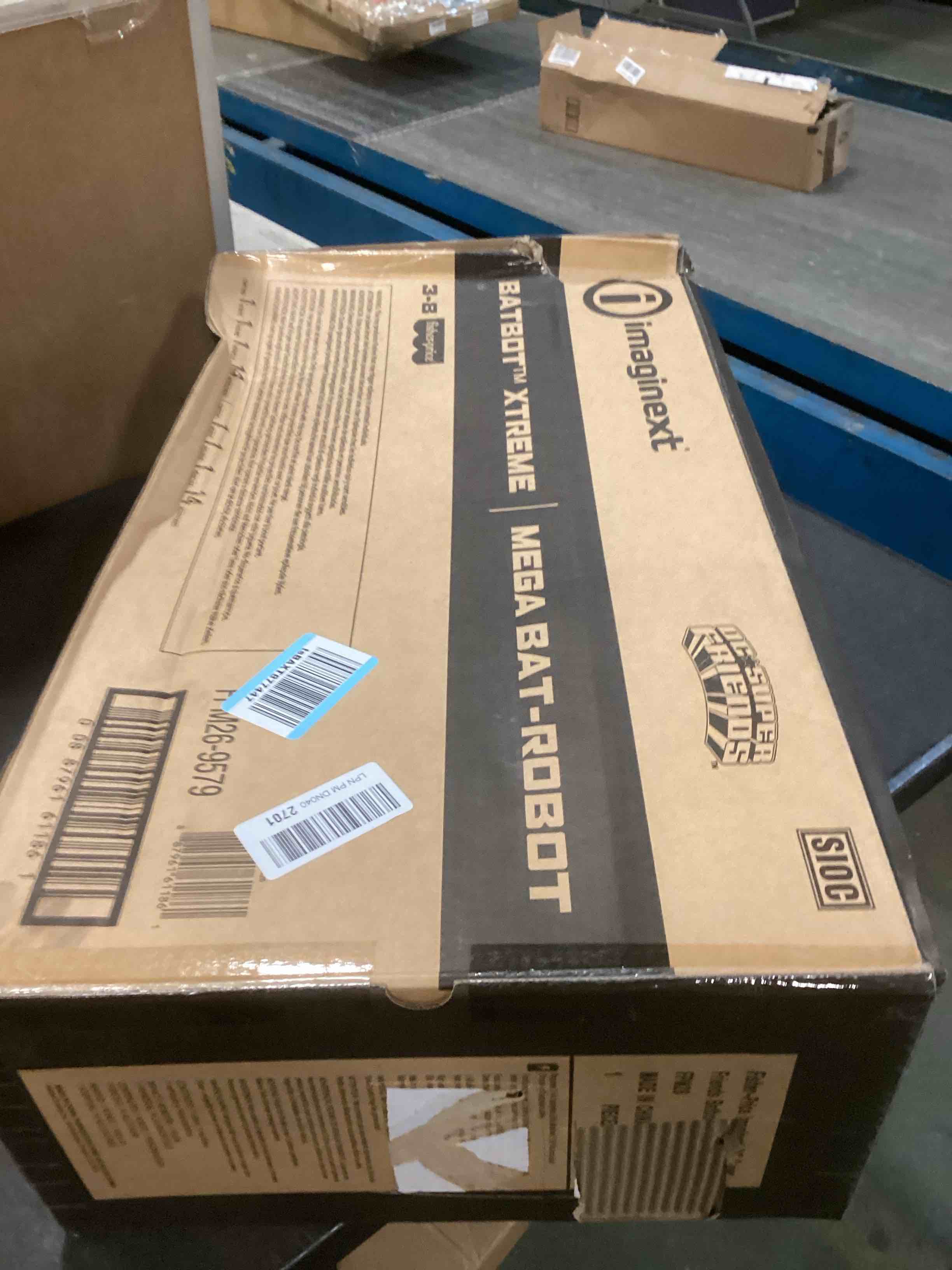 https://s3.amazonaws.com/lotting-images-prod/bidfta/PPE1614861_1736600072294.jpeg