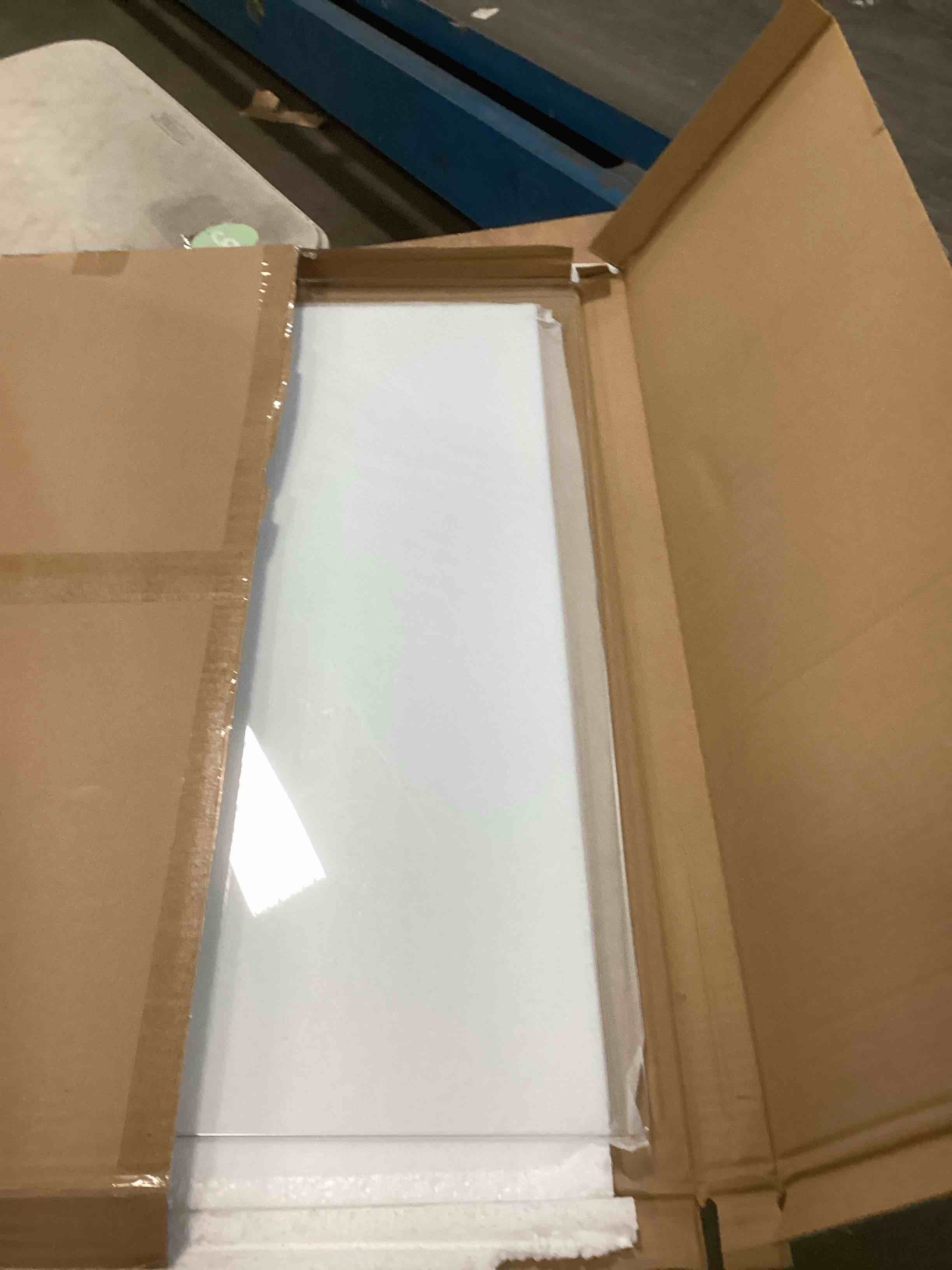 https://s3.amazonaws.com/lotting-images-prod/bidfta/PPE1614933_1736608577389.jpeg