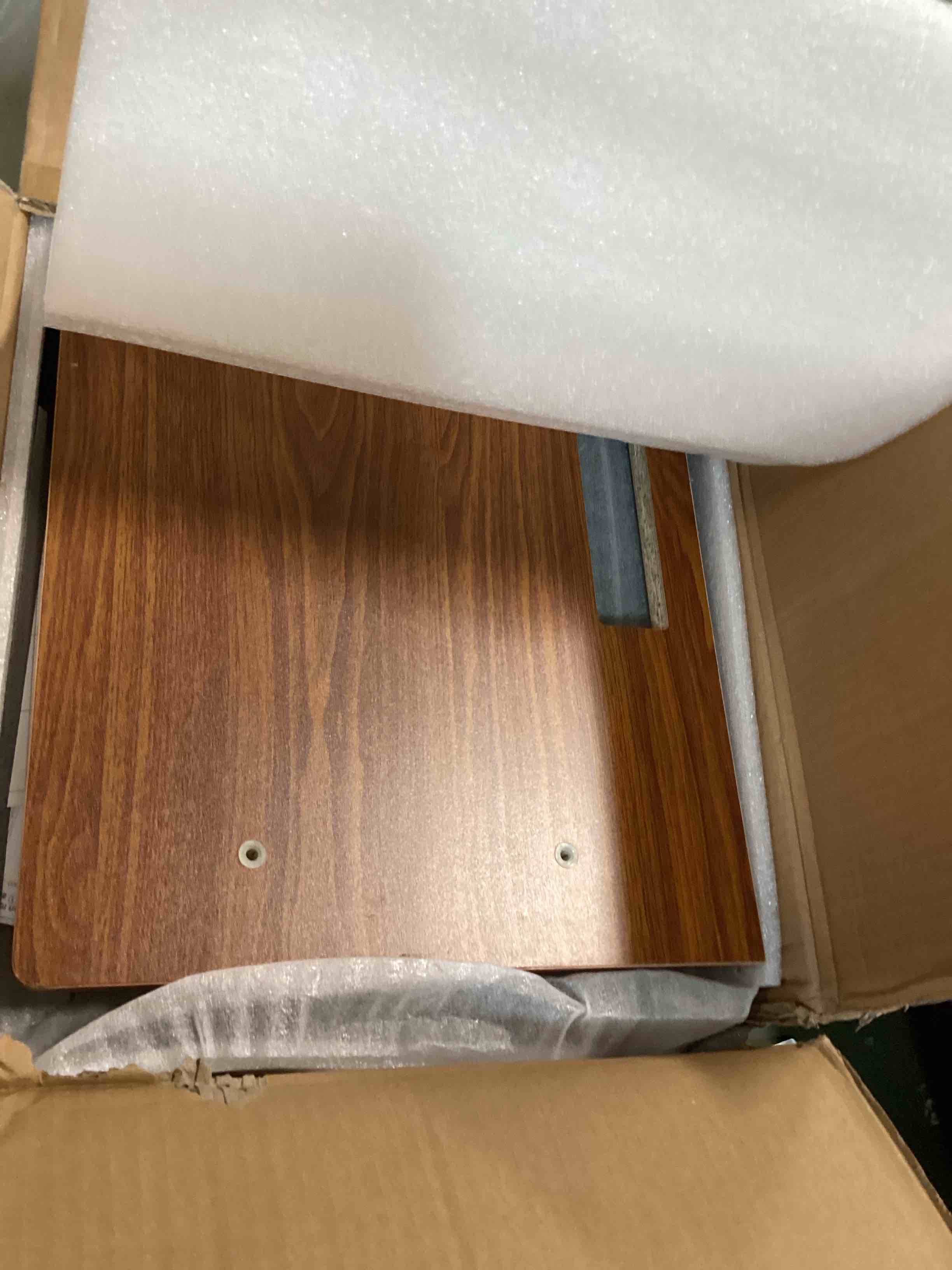 https://s3.amazonaws.com/lotting-images-prod/bidfta/PPE1615164_1734380529002.jpeg