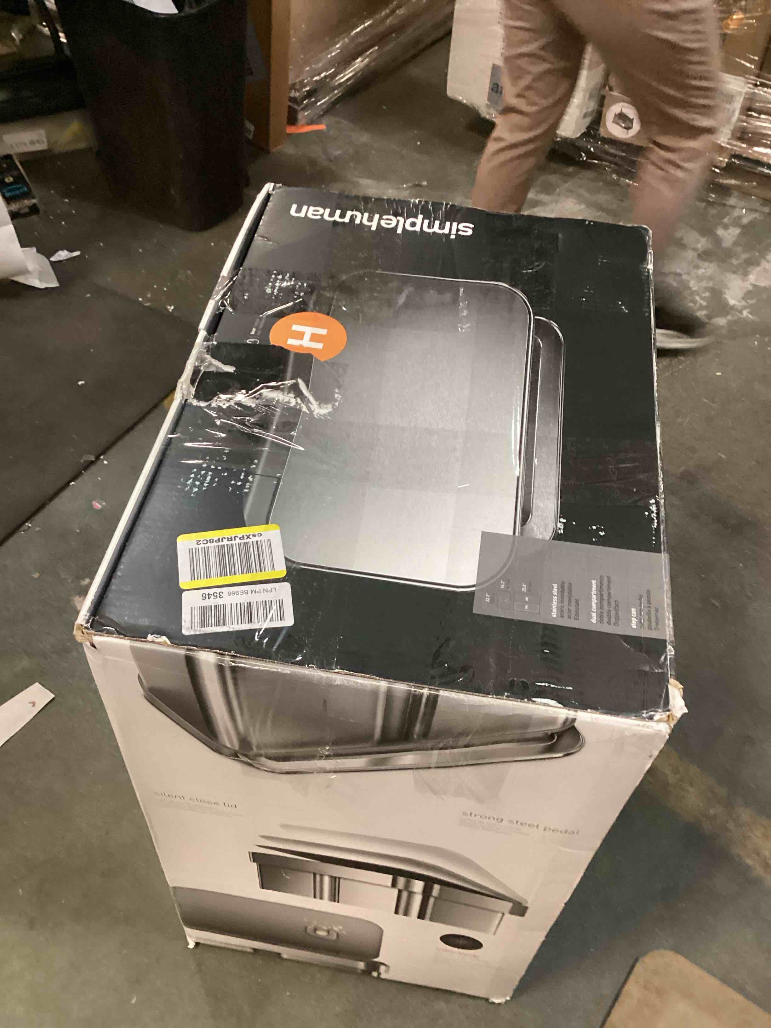 https://s3.amazonaws.com/lotting-images-prod/bidfta/PPE1615651_1734546184479.jpeg