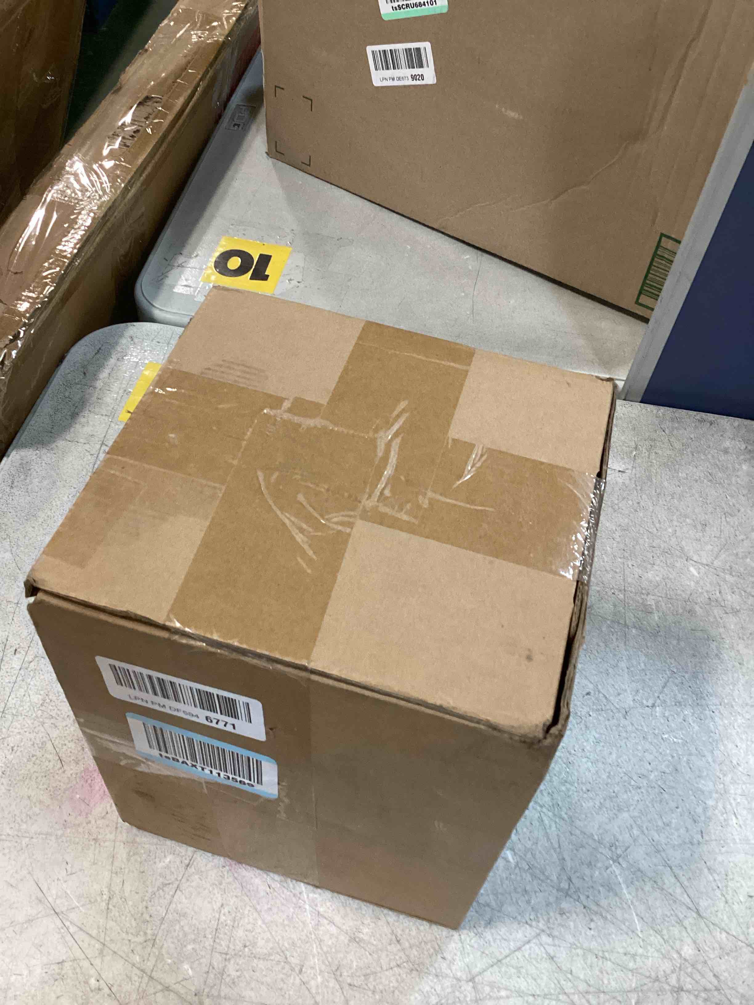 https://s3.amazonaws.com/lotting-images-prod/bidfta/PPE1615790_1734614615212.jpeg
