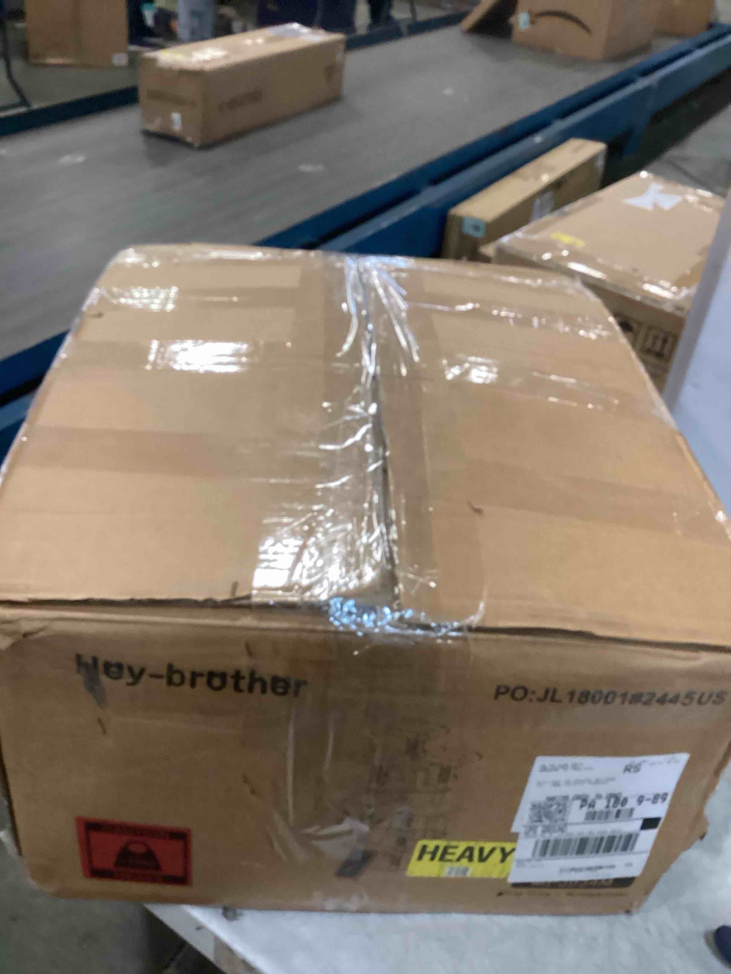 https://s3.amazonaws.com/lotting-images-prod/bidfta/PPE1616555_1734963841893.jpeg