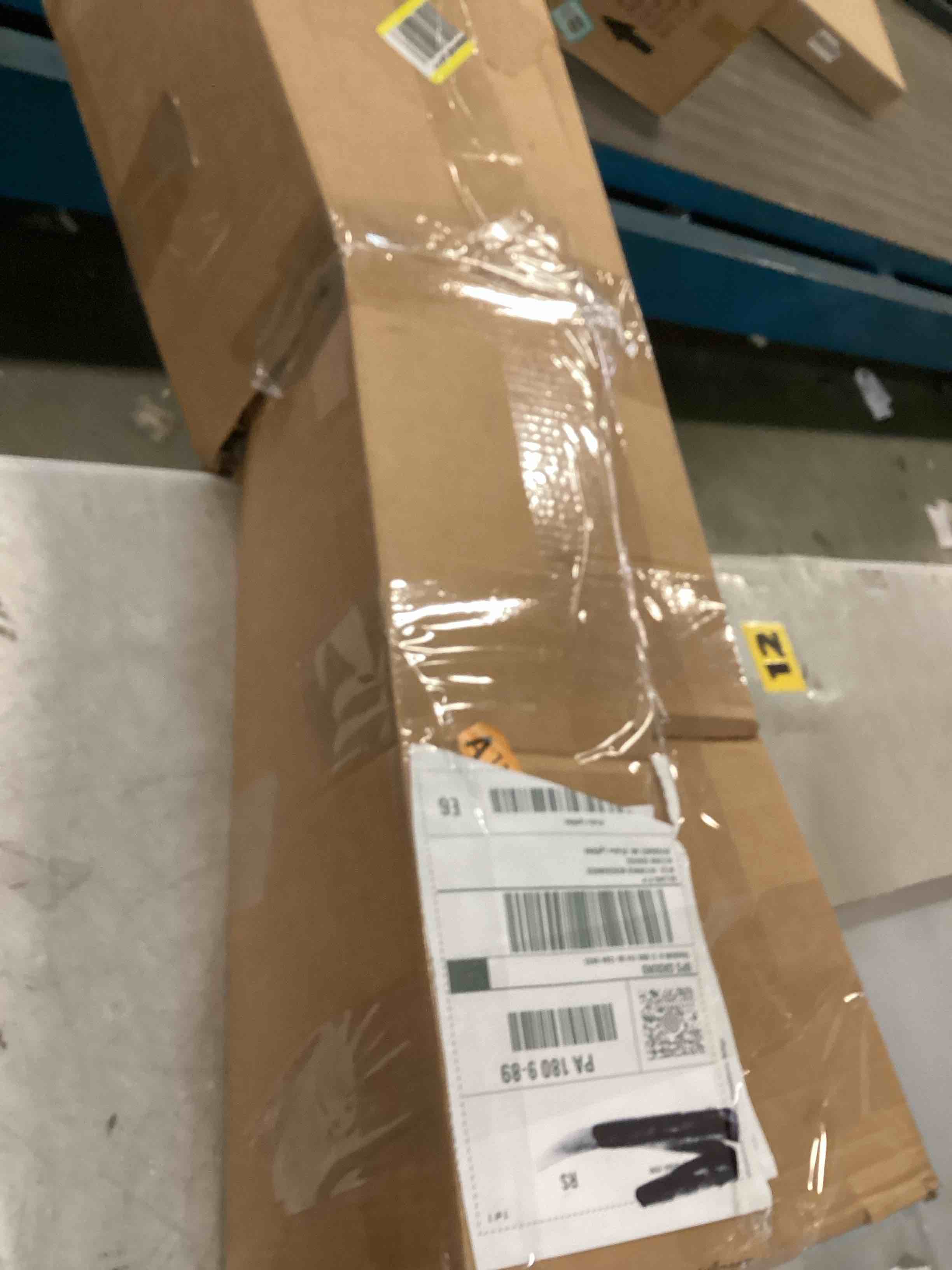 https://s3.amazonaws.com/lotting-images-prod/bidfta/PPE1616671_1734981792050.jpeg