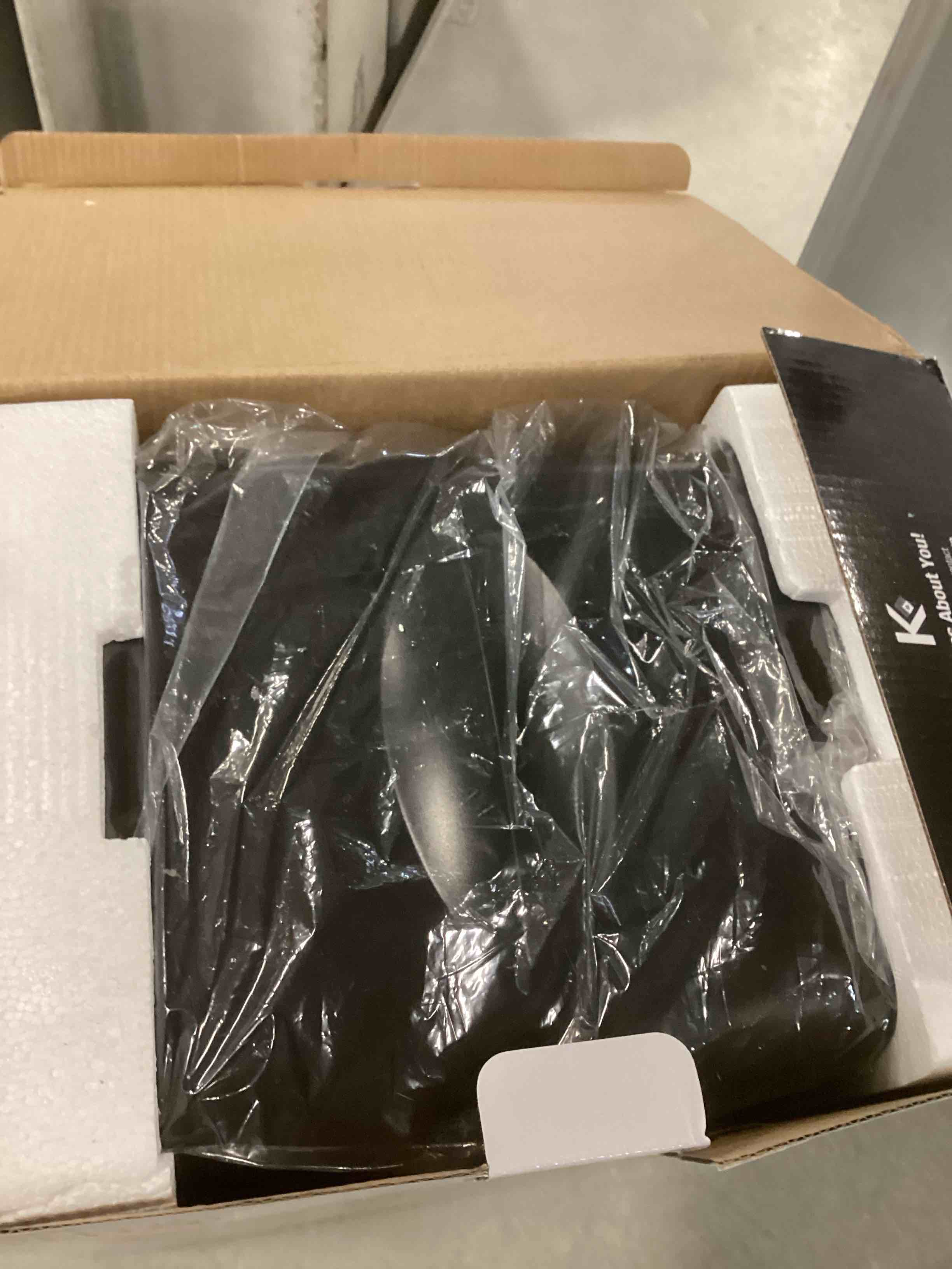 https://s3.amazonaws.com/lotting-images-prod/bidfta/PPE1617282_1735245625636.jpeg