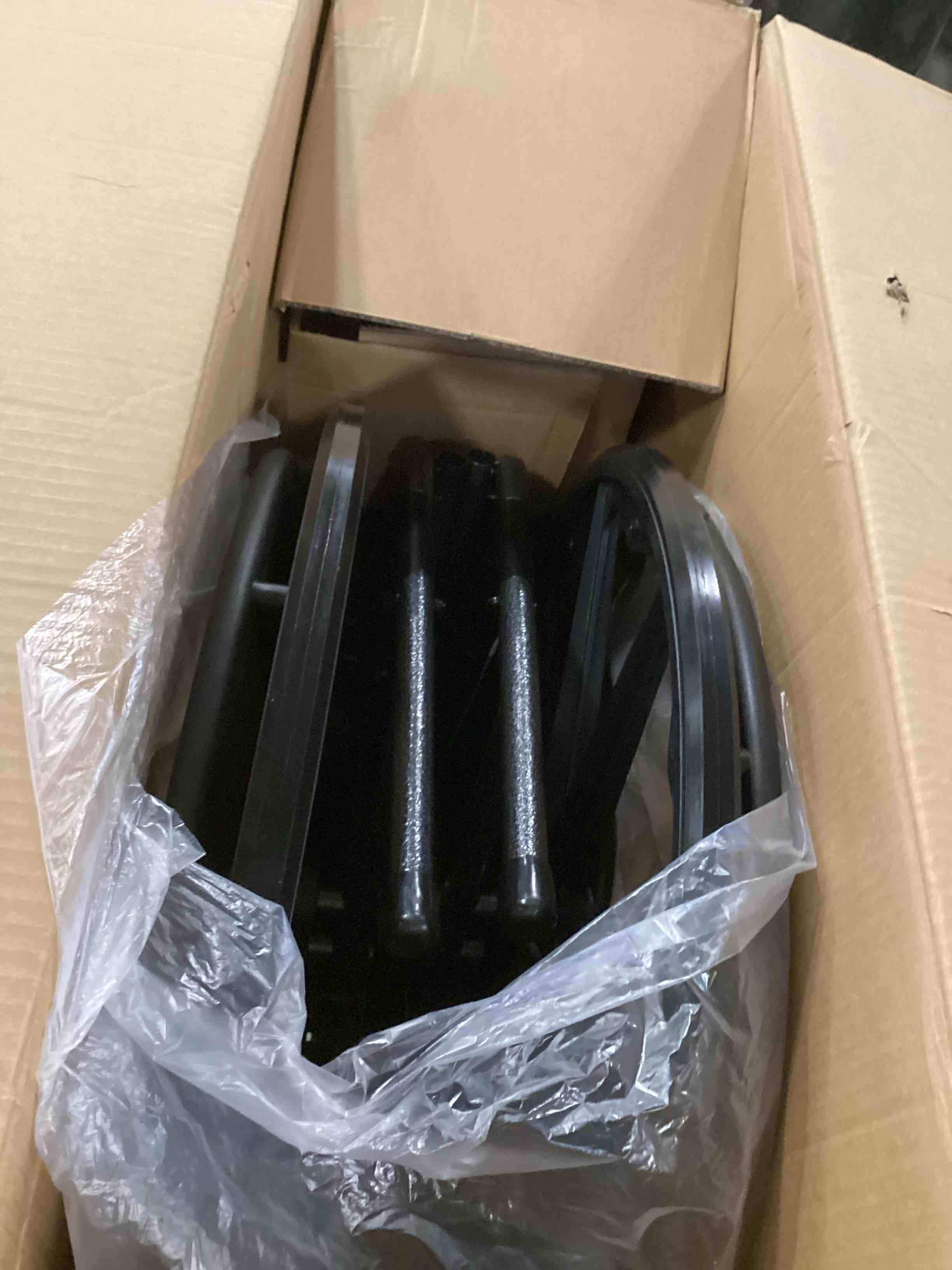 https://s3.amazonaws.com/lotting-images-prod/bidfta/PPE1617346_1735309428334.jpeg