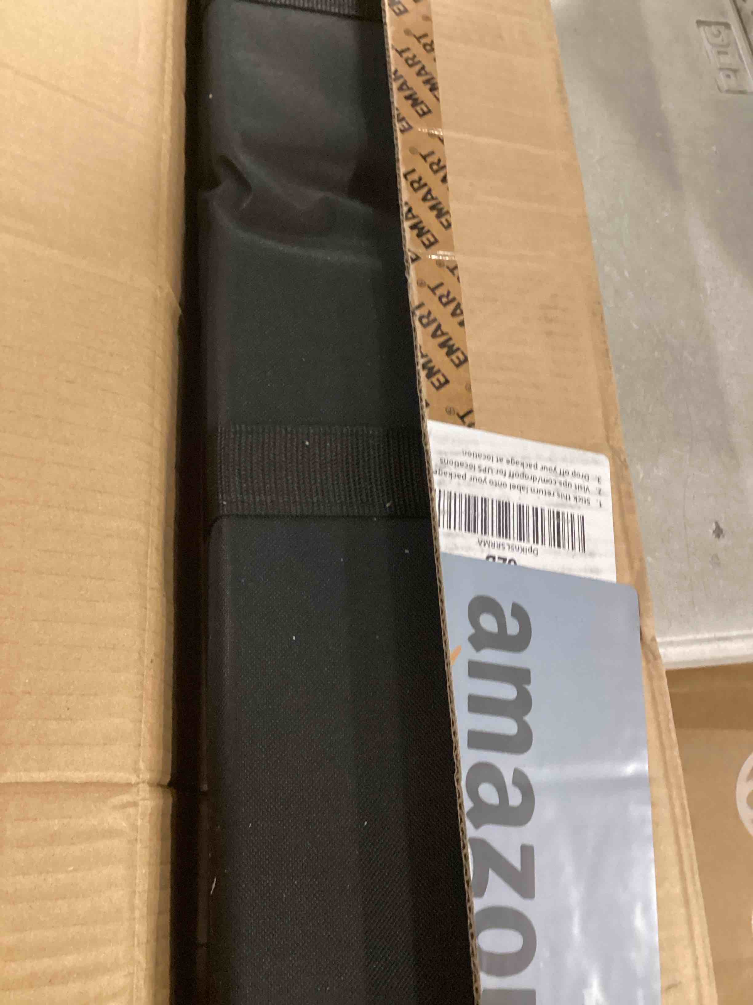 https://s3.amazonaws.com/lotting-images-prod/bidfta/PPE1617353_1735310575133.jpeg