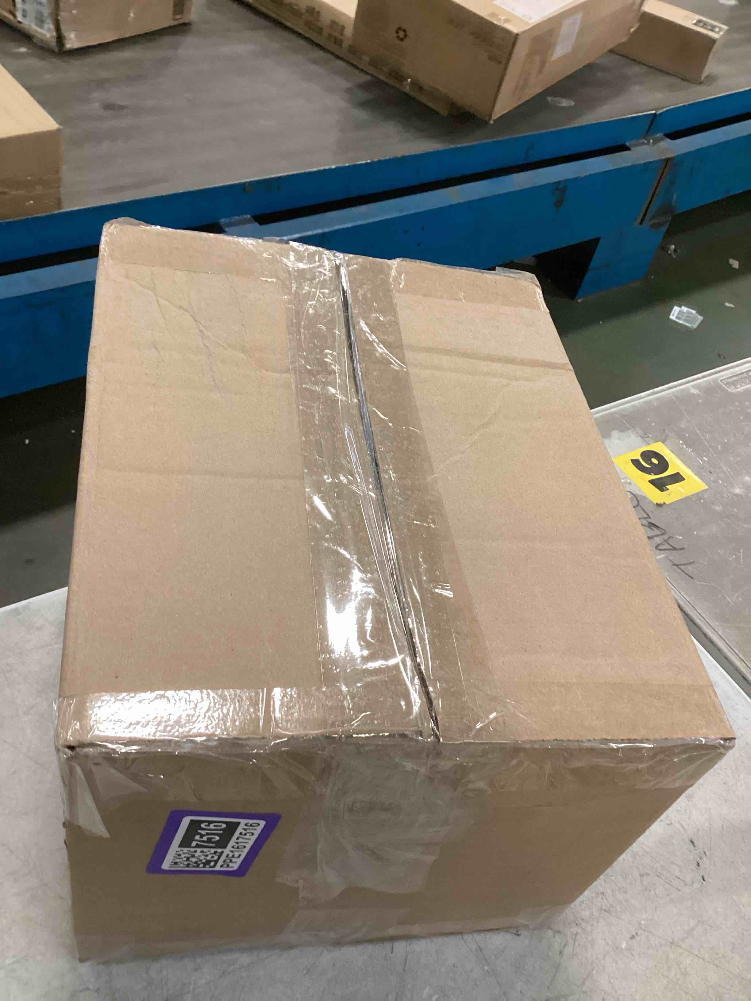 https://s3.amazonaws.com/lotting-images-prod/bidfta/PPE1617516_1735569627258.jpeg