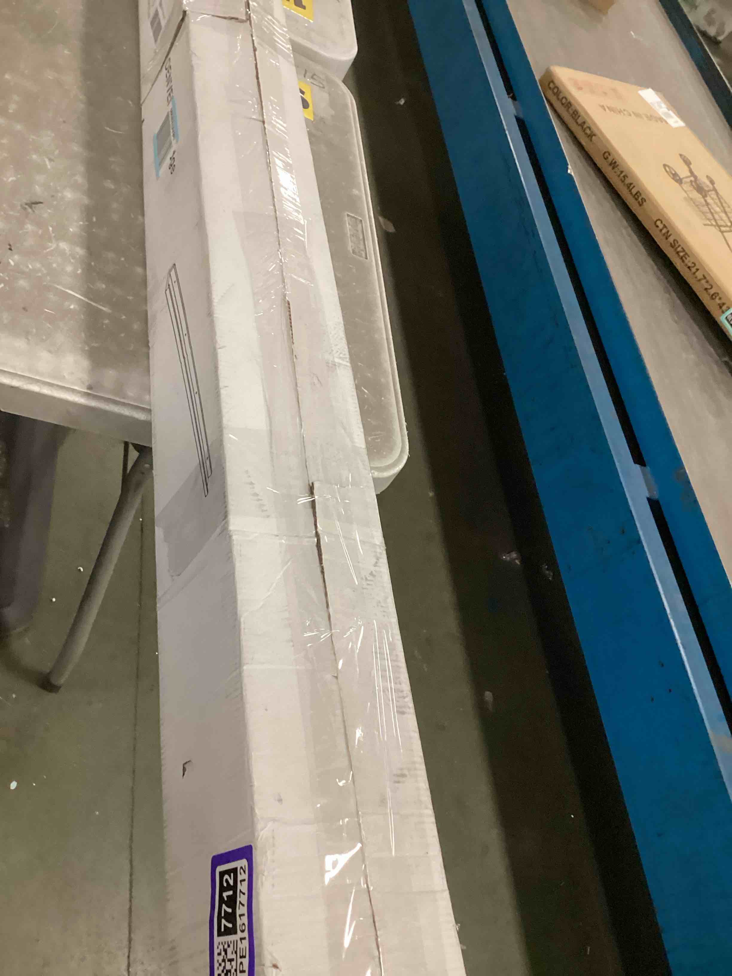 https://s3.amazonaws.com/lotting-images-prod/bidfta/PPE1617712_1735652258538.jpeg
