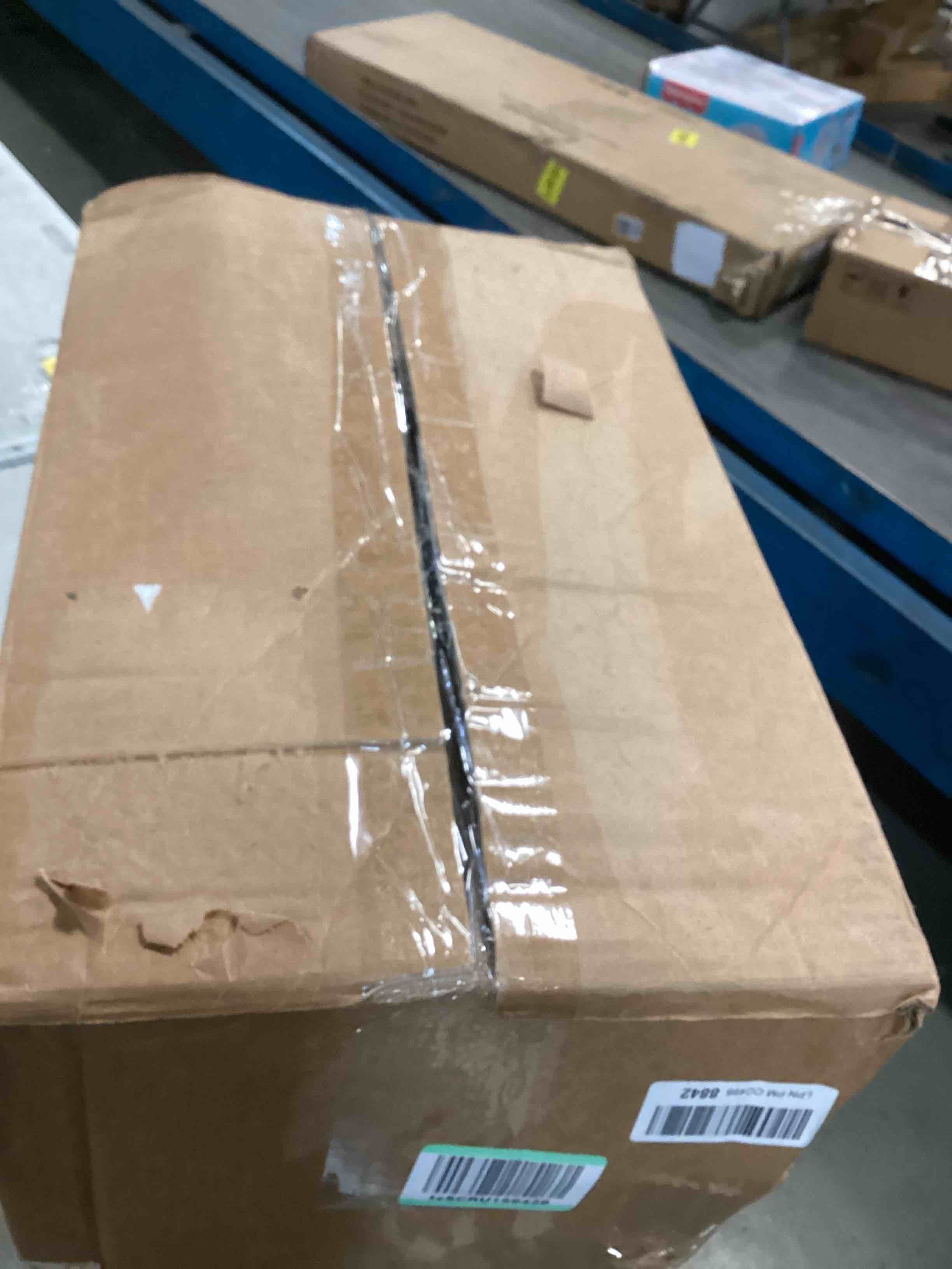 https://s3.amazonaws.com/lotting-images-prod/bidfta/PPE1617781_1735660330252.jpeg