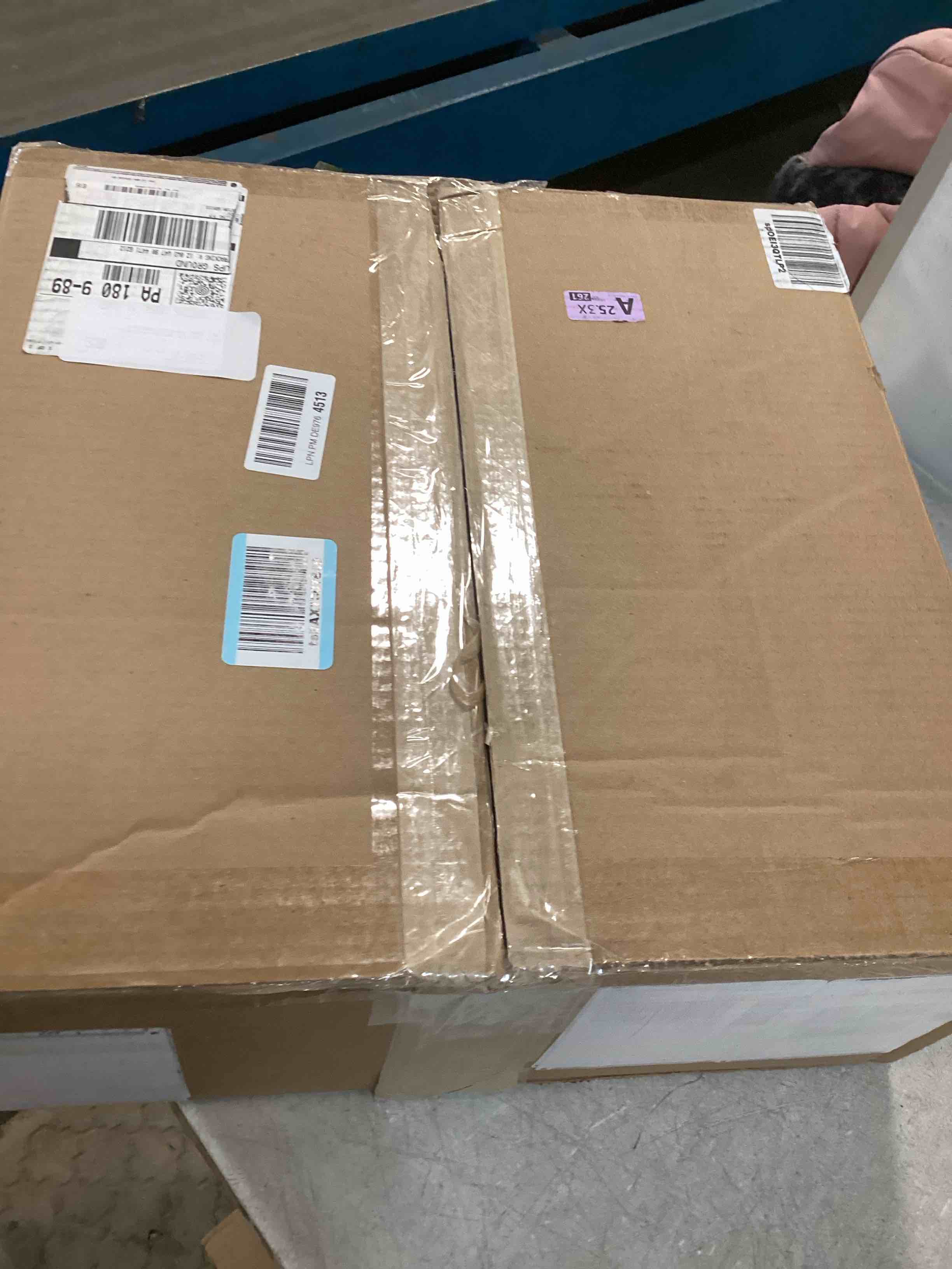 https://s3.amazonaws.com/lotting-images-prod/bidfta/PPE1618006_1734193351199.jpeg