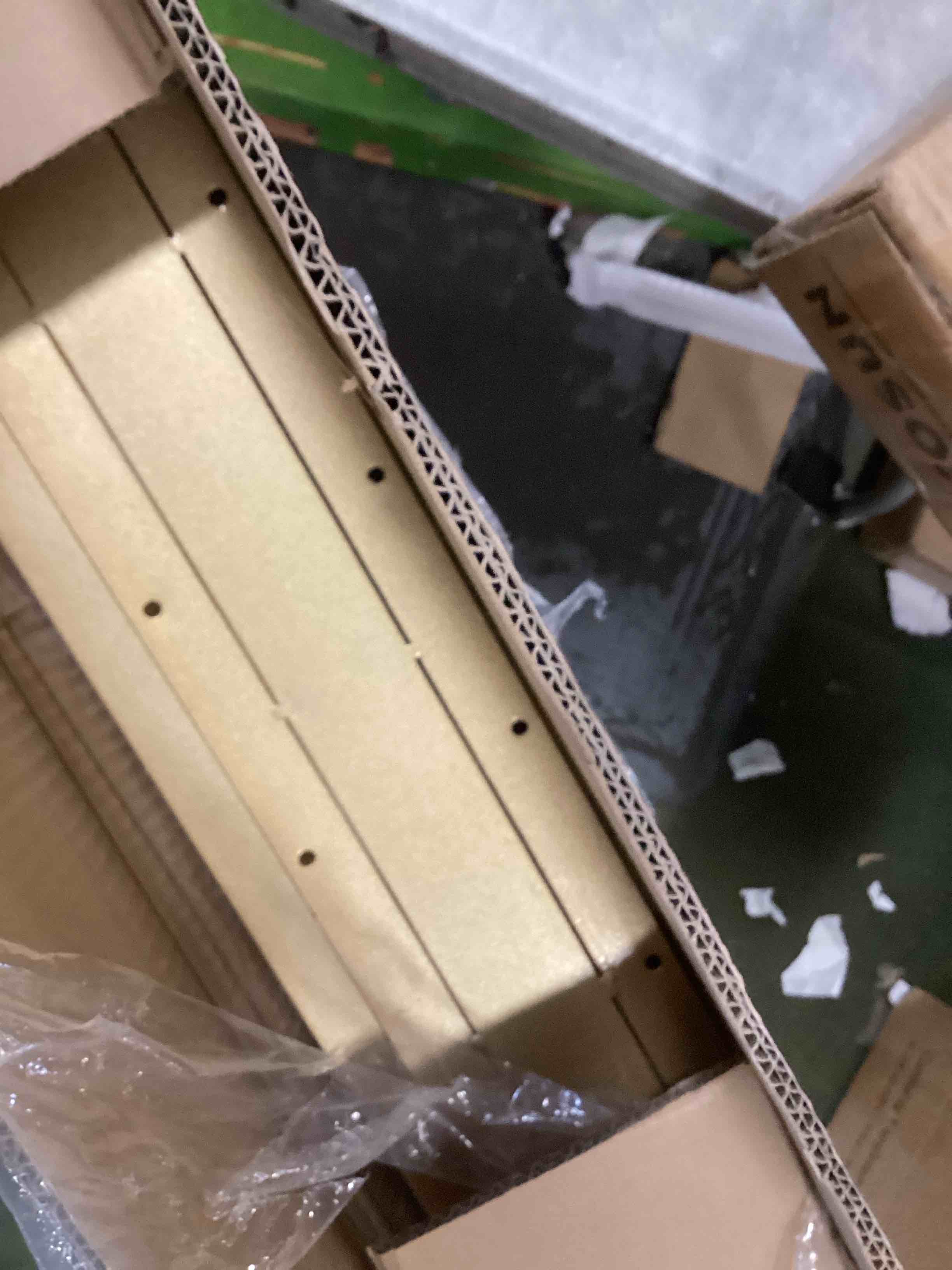https://s3.amazonaws.com/lotting-images-prod/bidfta/PPE1618313_1734983621729.jpeg