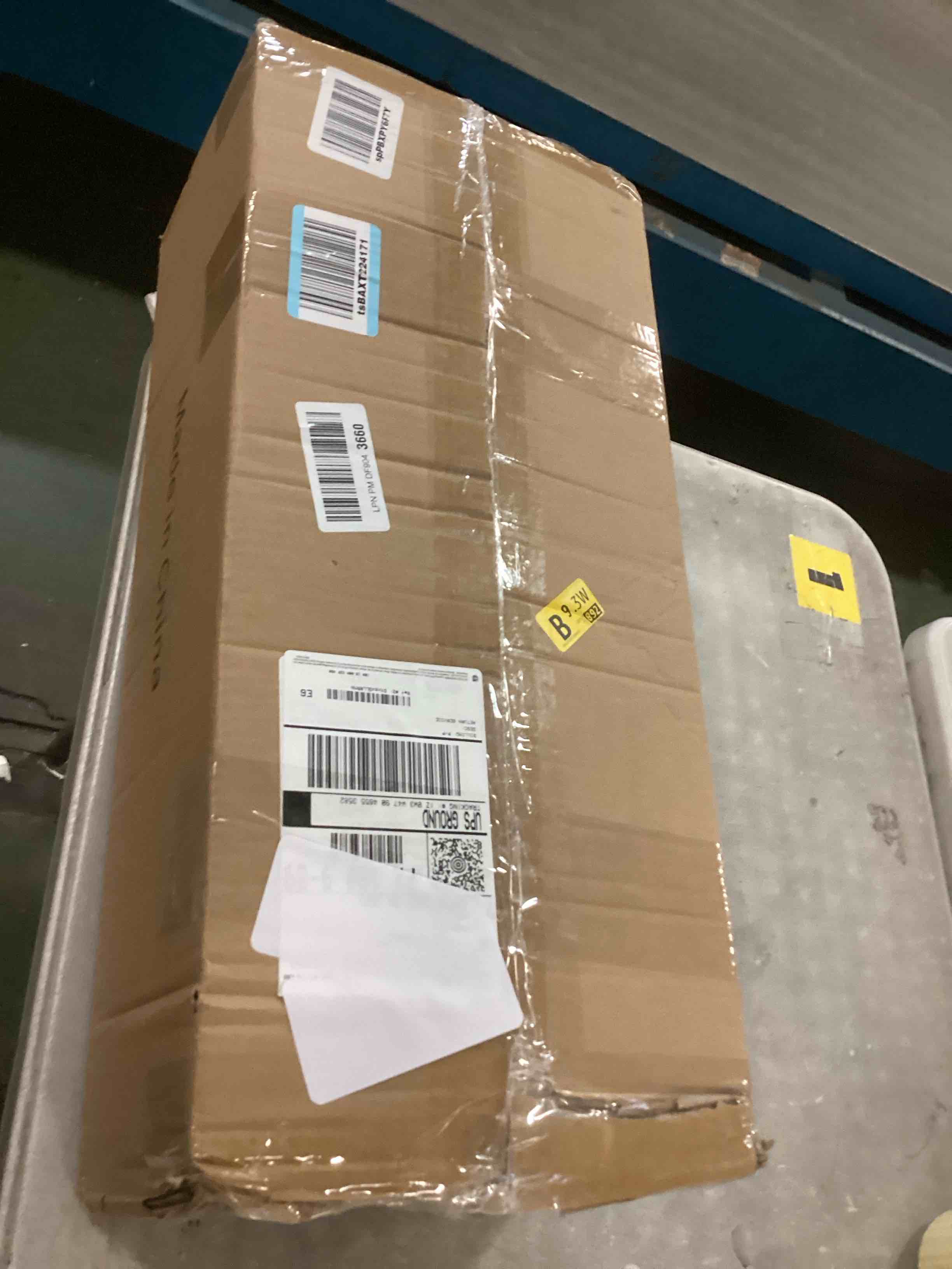 https://s3.amazonaws.com/lotting-images-prod/bidfta/PPE1618358_1735048764496.jpeg