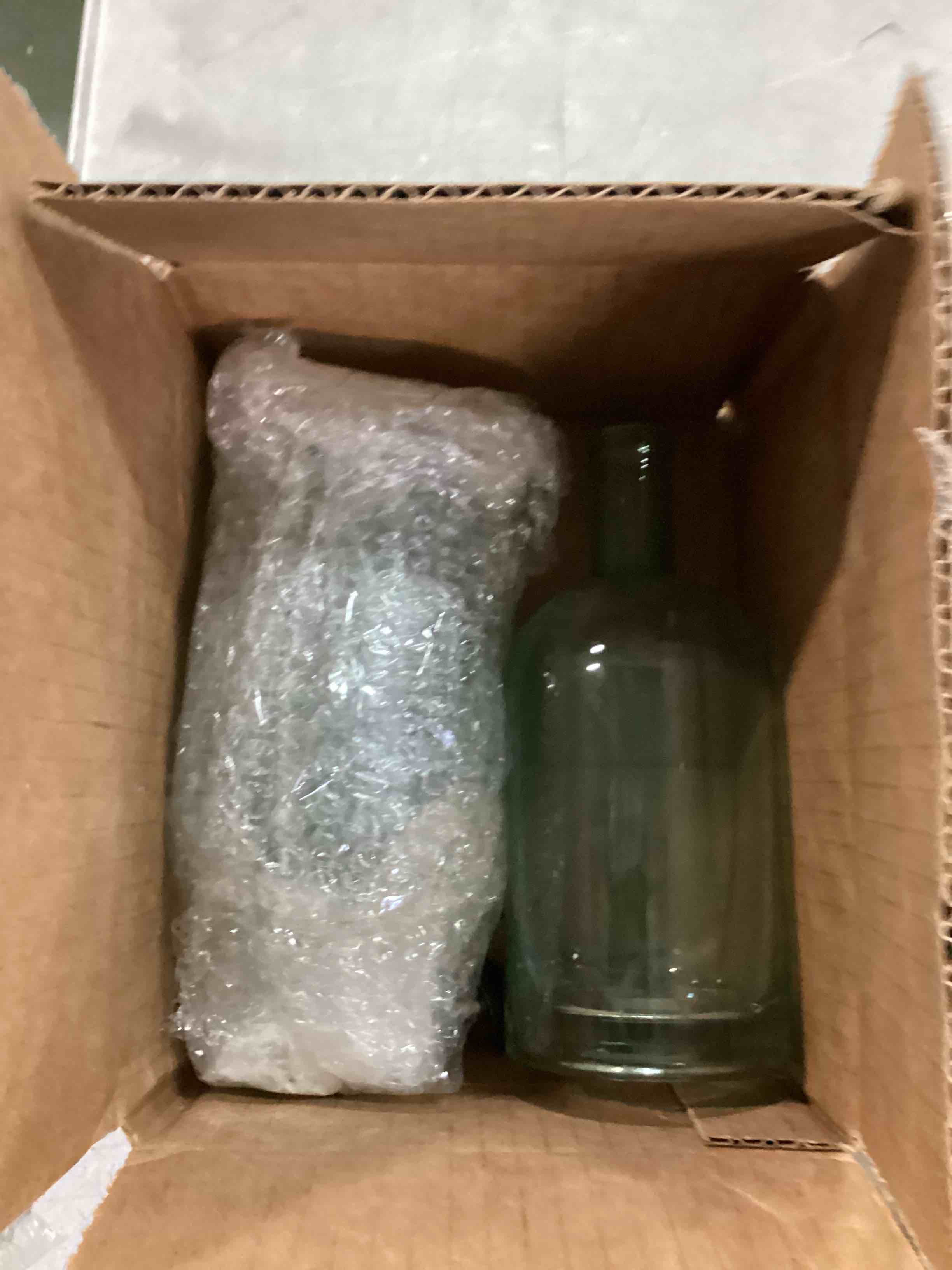 https://s3.amazonaws.com/lotting-images-prod/bidfta/PPE1618458_1735066759380.jpeg