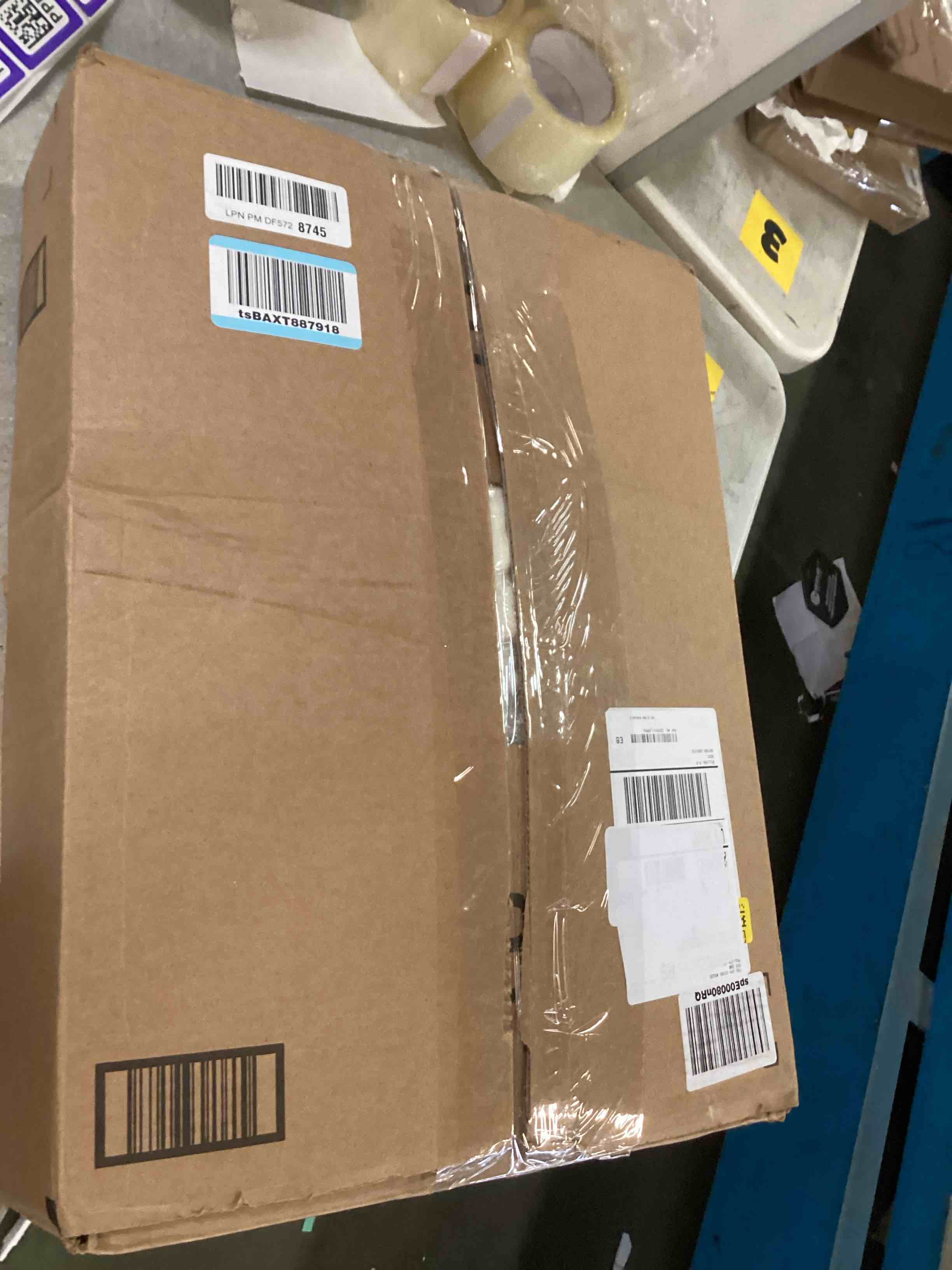 https://s3.amazonaws.com/lotting-images-prod/bidfta/PPE1619017_1735575566957.jpeg