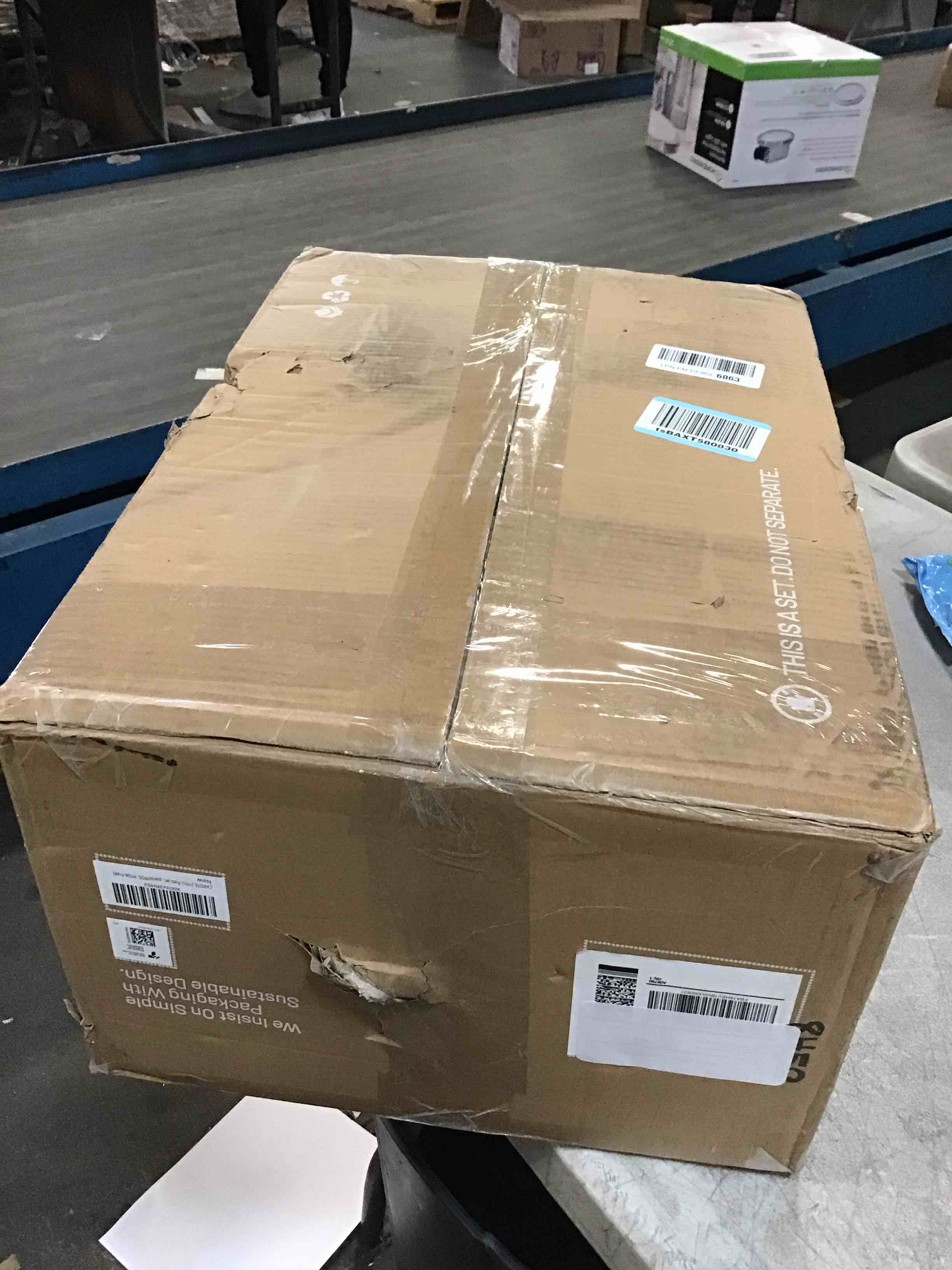 https://s3.amazonaws.com/lotting-images-prod/bidfta/PPE1619461_1736353015344.jpeg