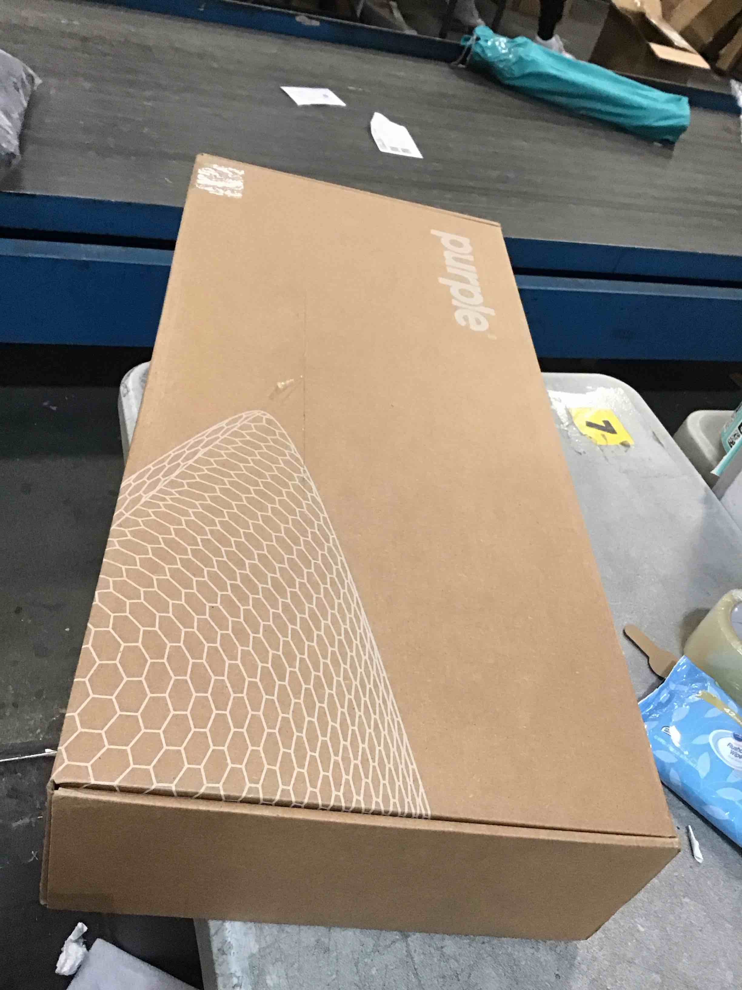 https://s3.amazonaws.com/lotting-images-prod/bidfta/PPE1619505_1736360453652.jpeg