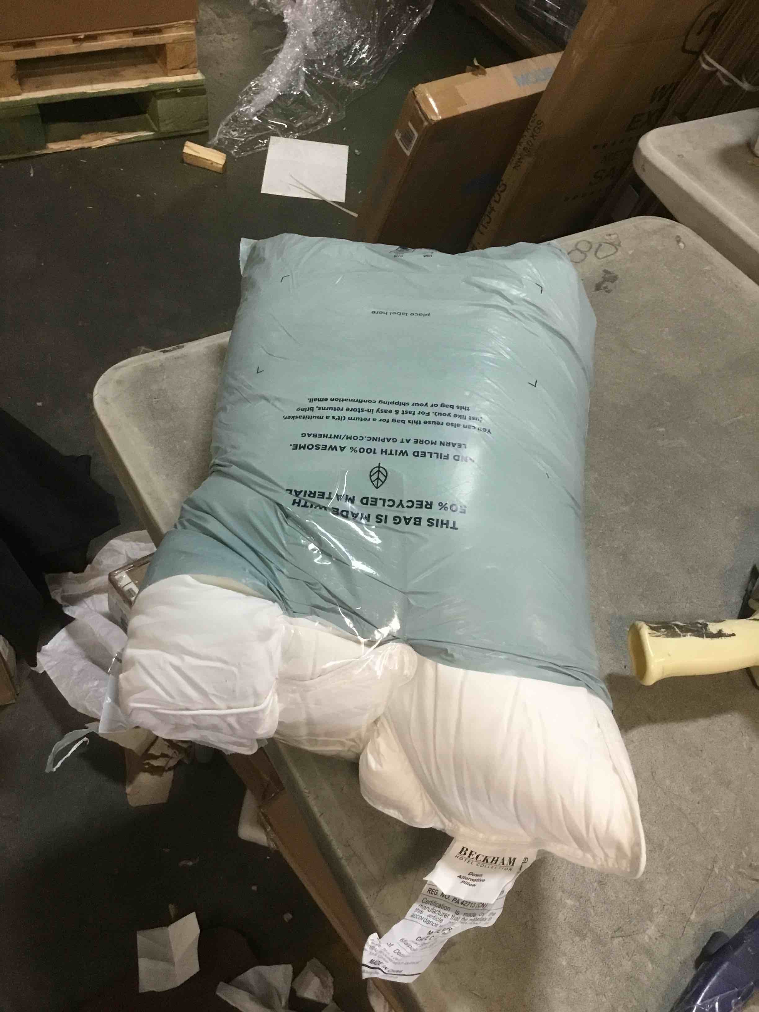 https://s3.amazonaws.com/lotting-images-prod/bidfta/PPE1619691_1736452690955.jpeg