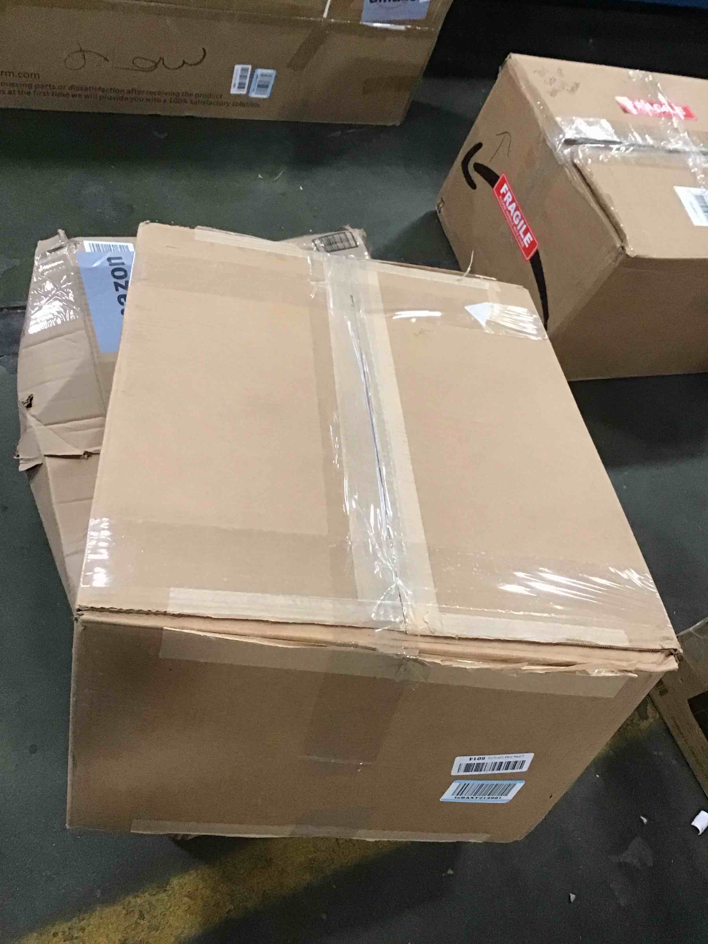 https://s3.amazonaws.com/lotting-images-prod/bidfta/PPE1619961_1736776334818.jpeg