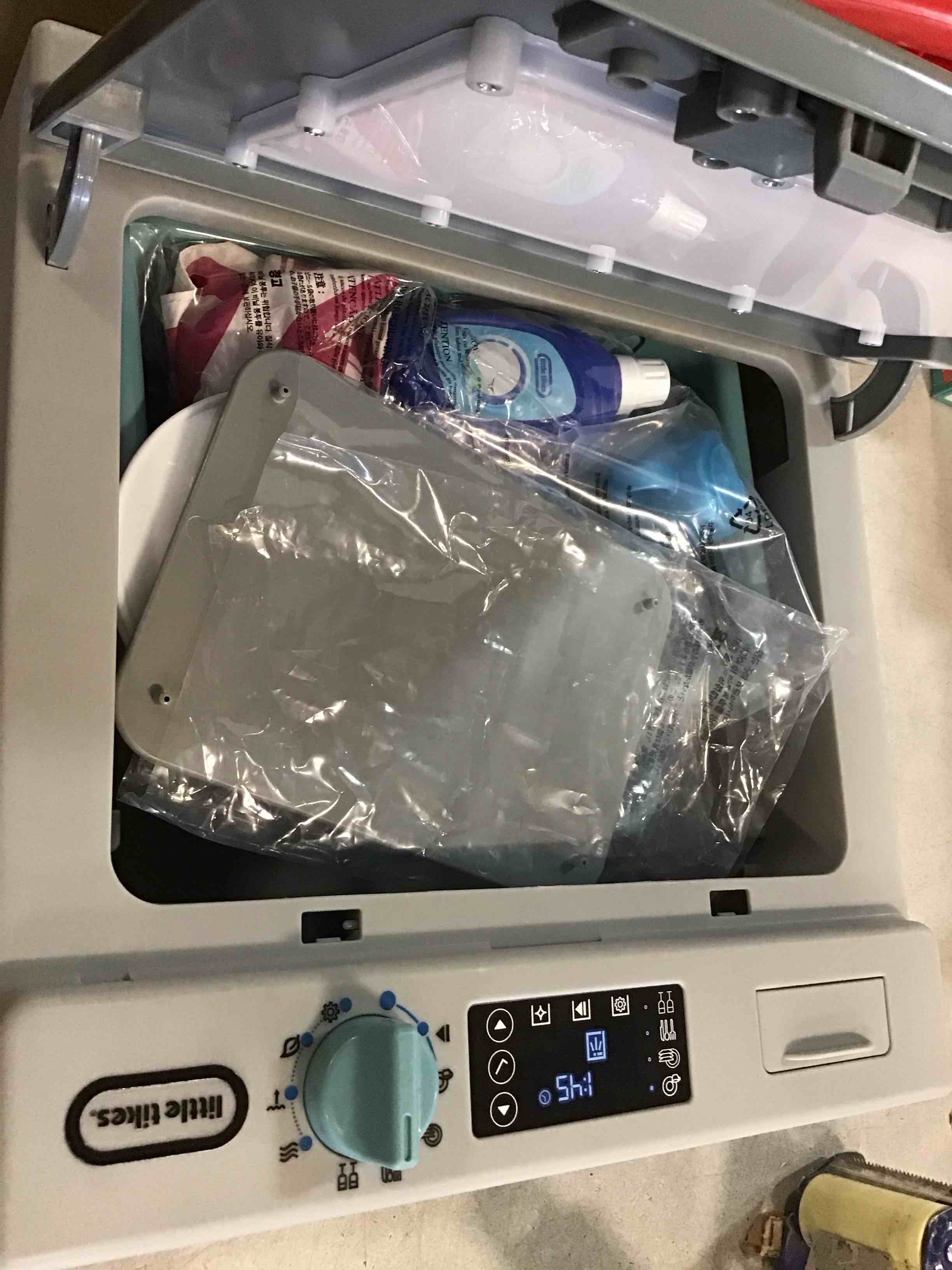 https://s3.amazonaws.com/lotting-images-prod/bidfta/PPE1619998_1736782381256.jpeg